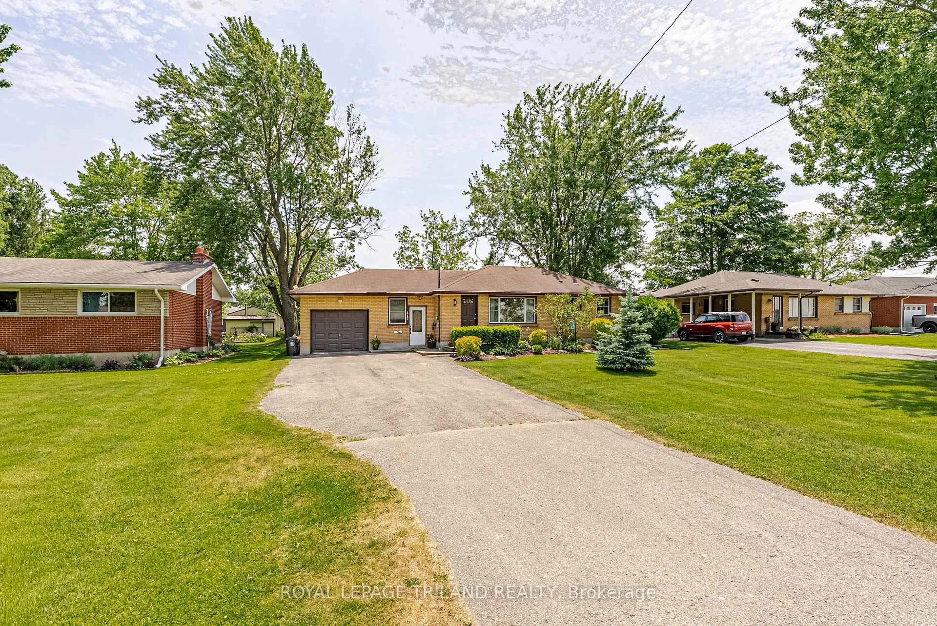 Photo 1 of 117 Seventh Avenue, Central Elgin, Belmont — HOMEH