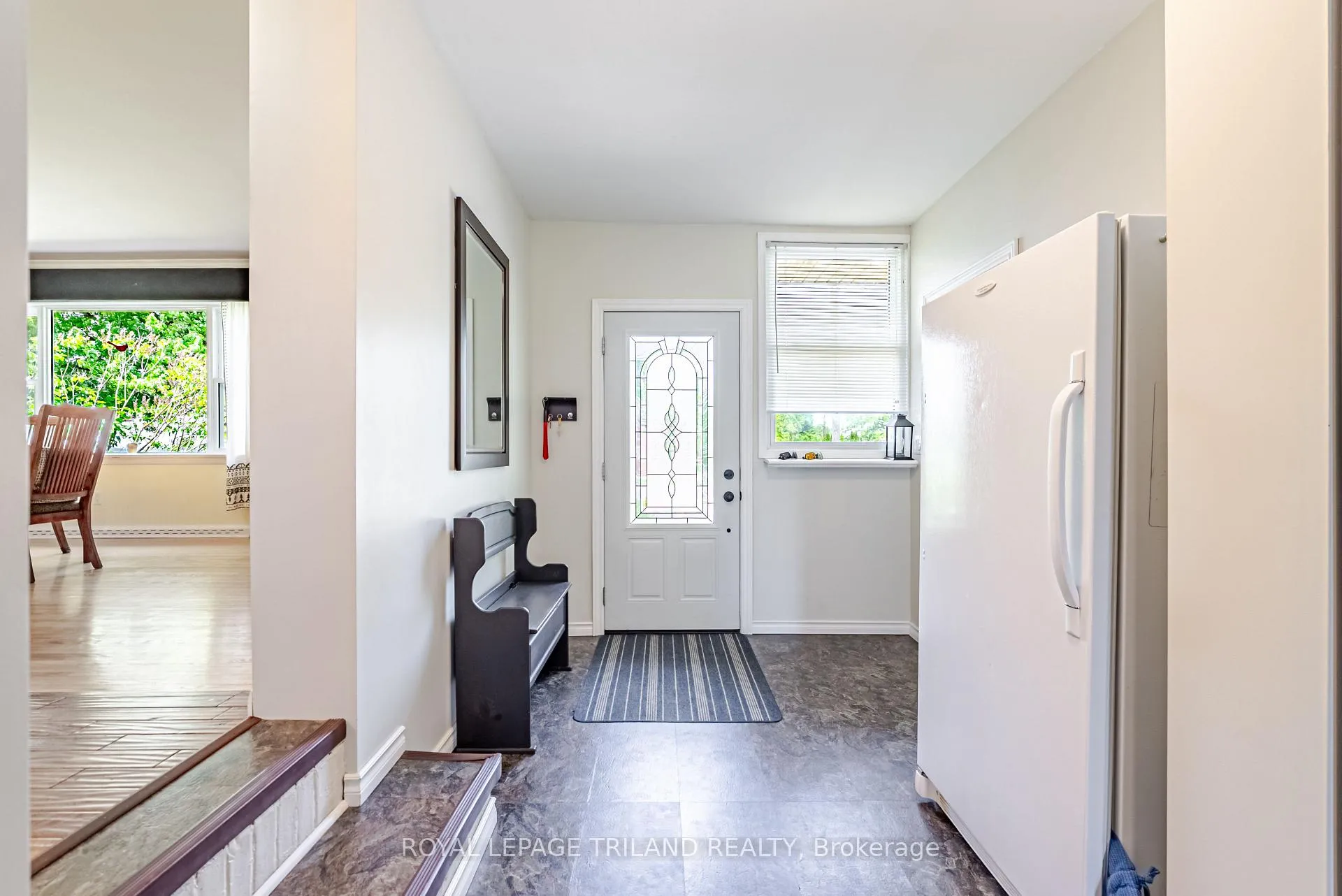 Photo 9 of 117 Seventh Avenue, Central Elgin, Belmont — HOMEH