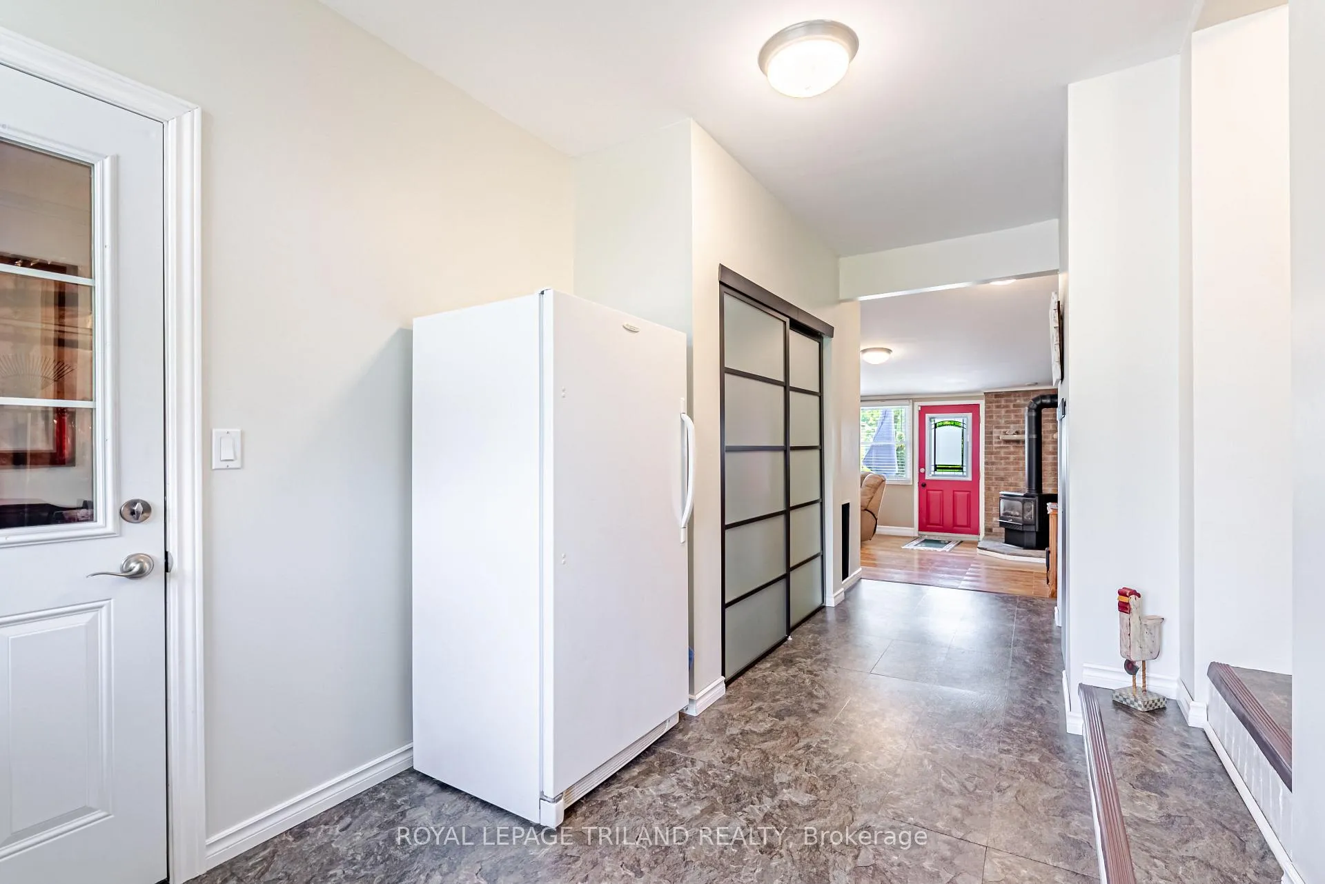 Photo 12 of 117 Seventh Avenue, Central Elgin, Belmont — HOMEH