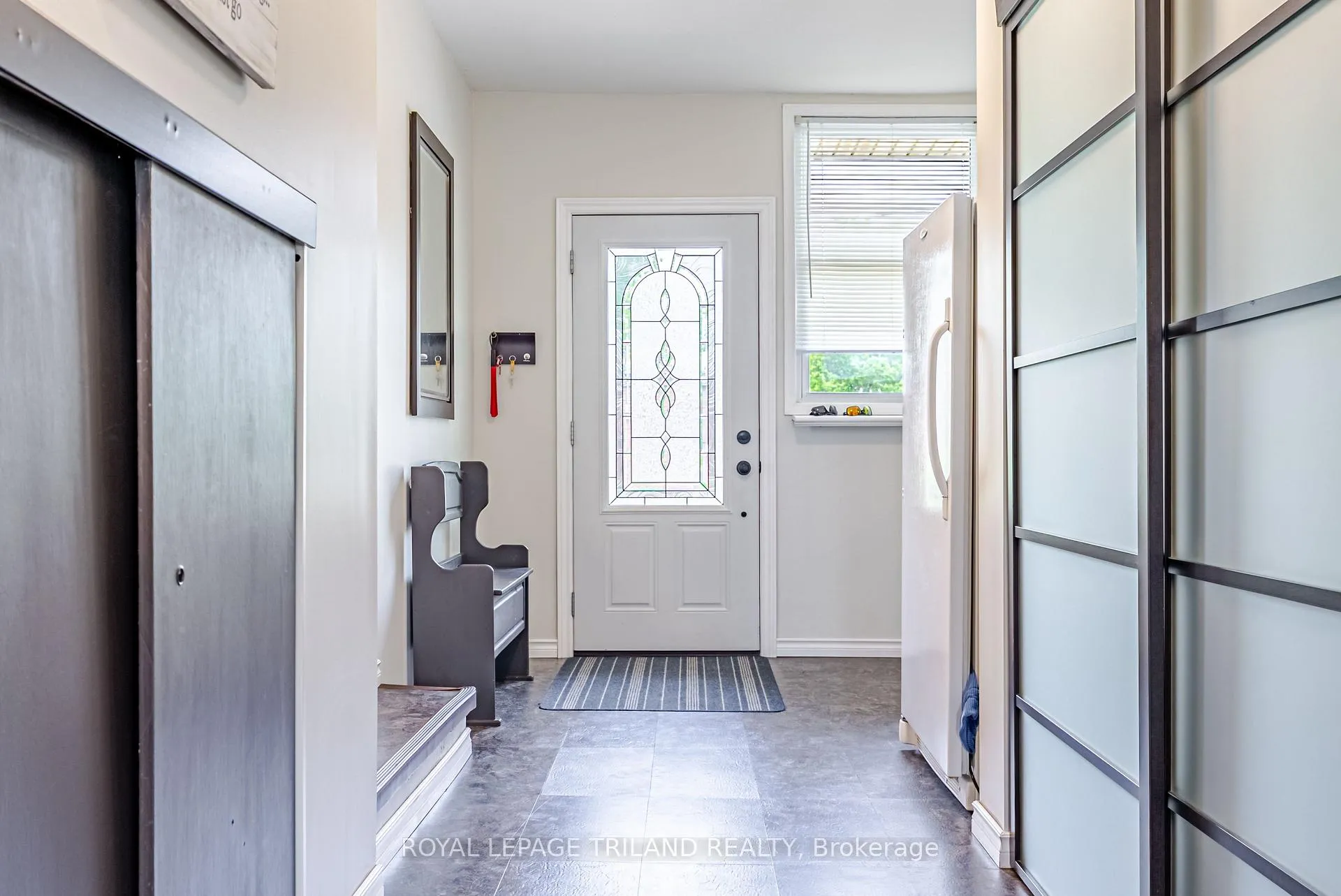 Photo 19 of 117 Seventh Avenue, Central Elgin, Belmont — HOMEH