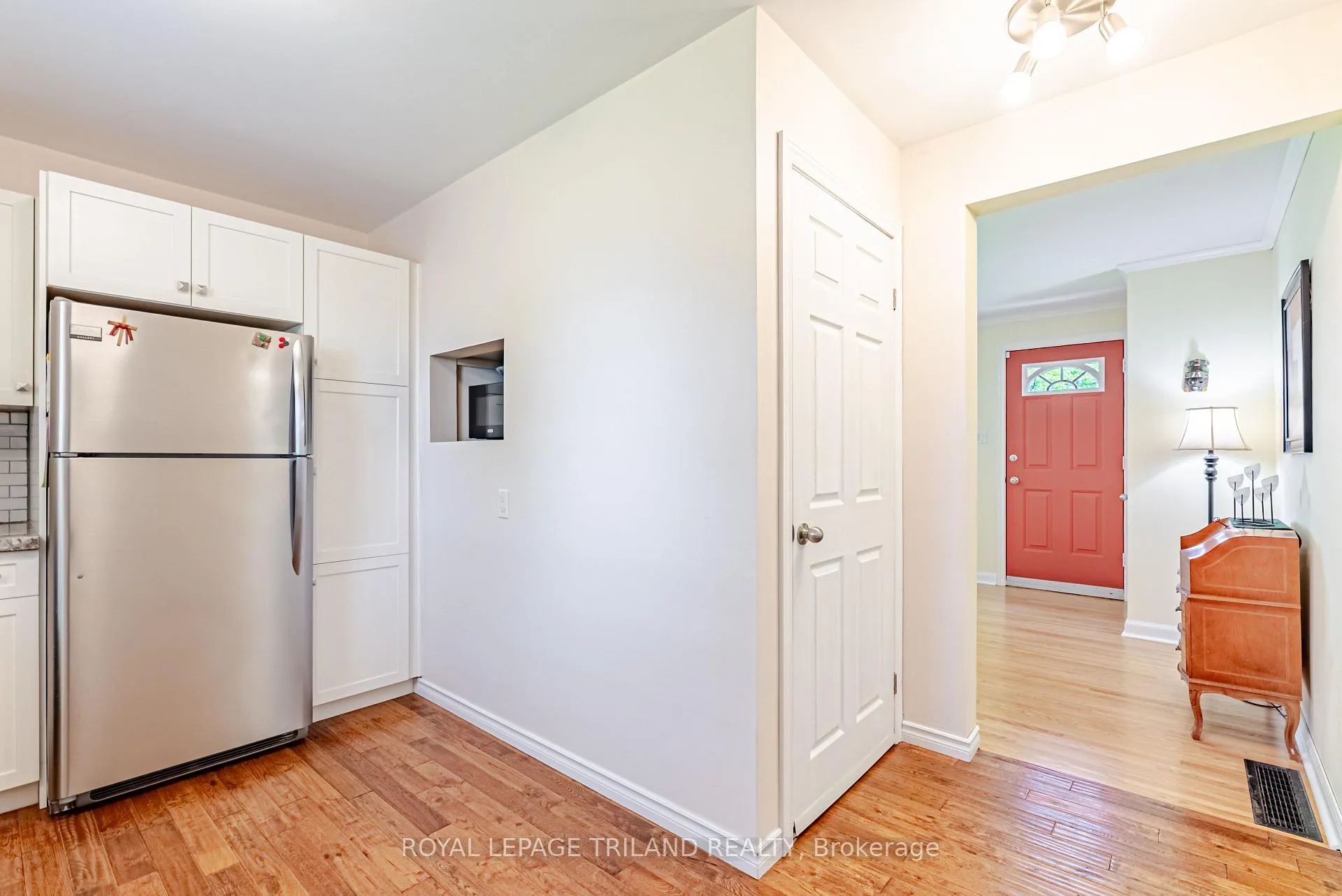 Photo 23 of 117 Seventh Avenue, Central Elgin, Belmont — HOMEH