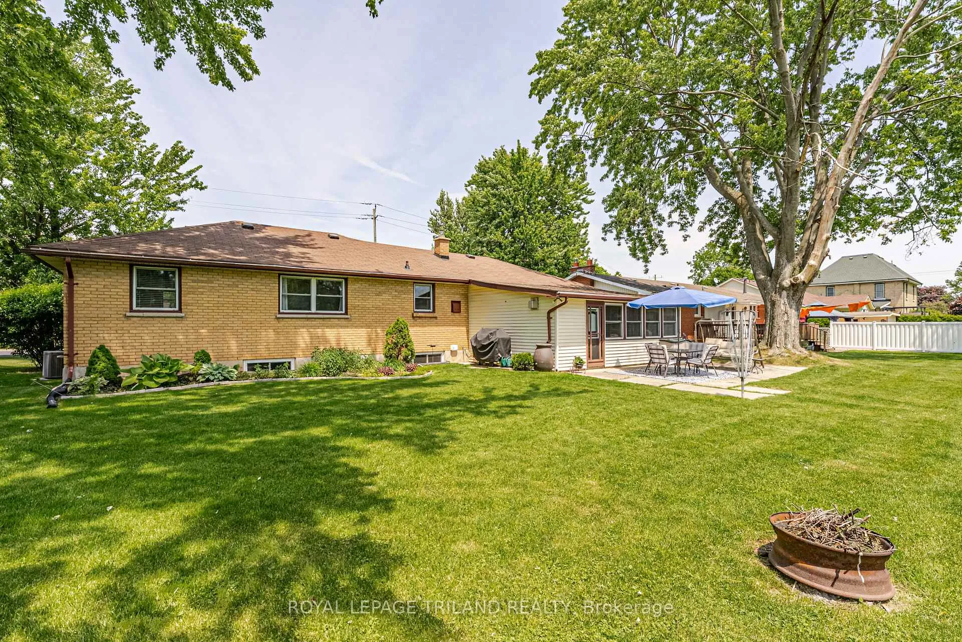 Photo 44 of 117 Seventh Avenue, Central Elgin, Belmont — HOMEH