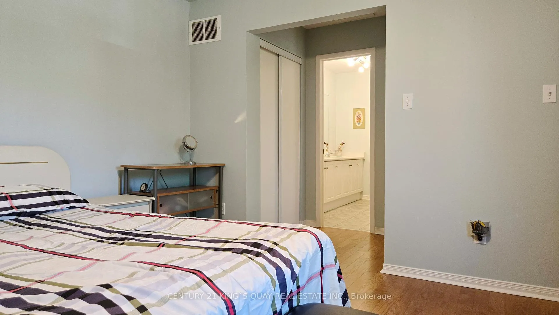 Photo 19 of 1 Ostick Street, Aurora, Bayview Wellington — HOMEH