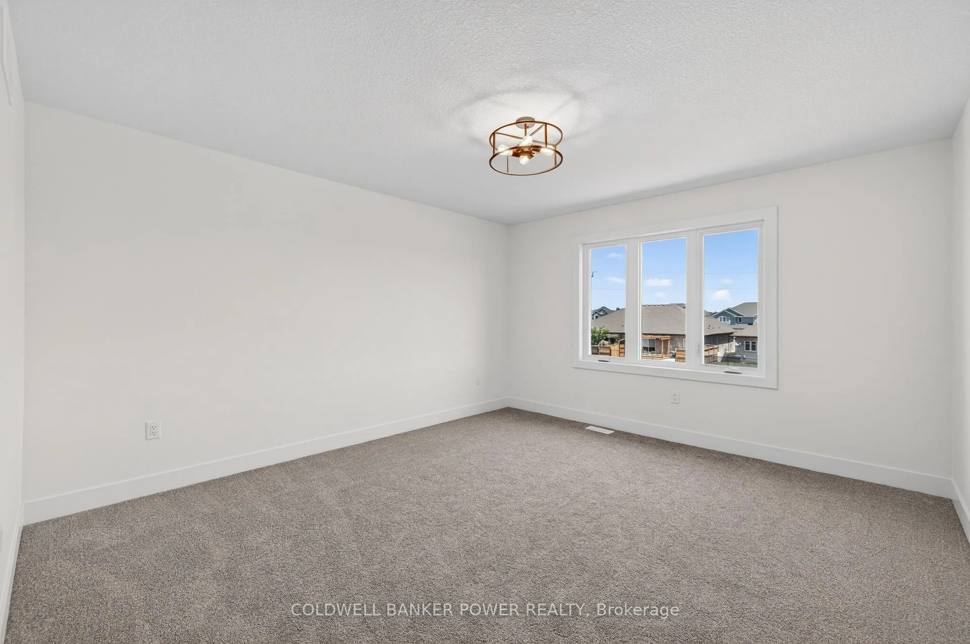 Photo 33 of 36 Kelly Drive, Zorra, Thamesford — HOMEH