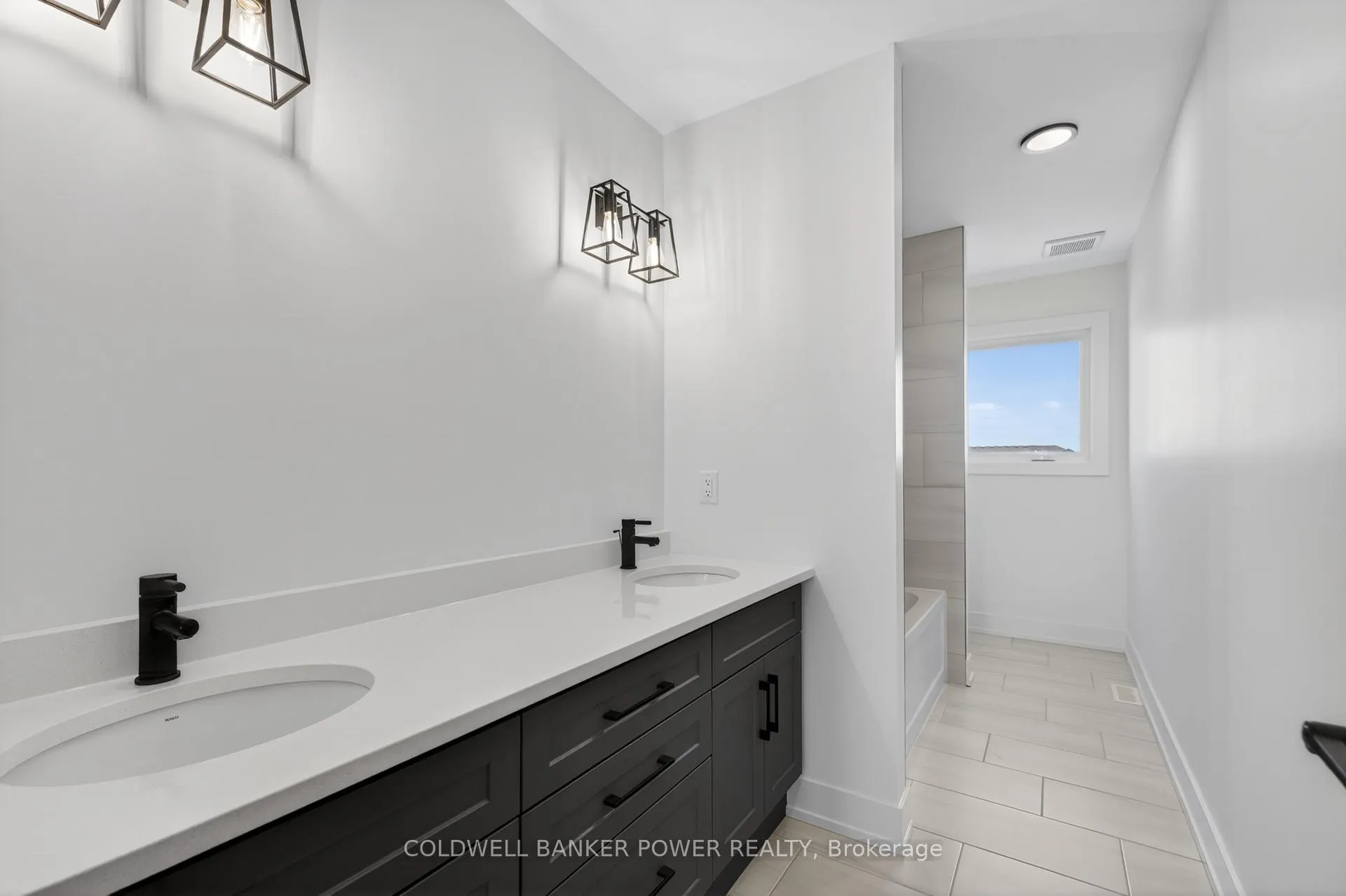 Photo 42 of 36 Kelly Drive, Zorra, Thamesford — HOMEH
