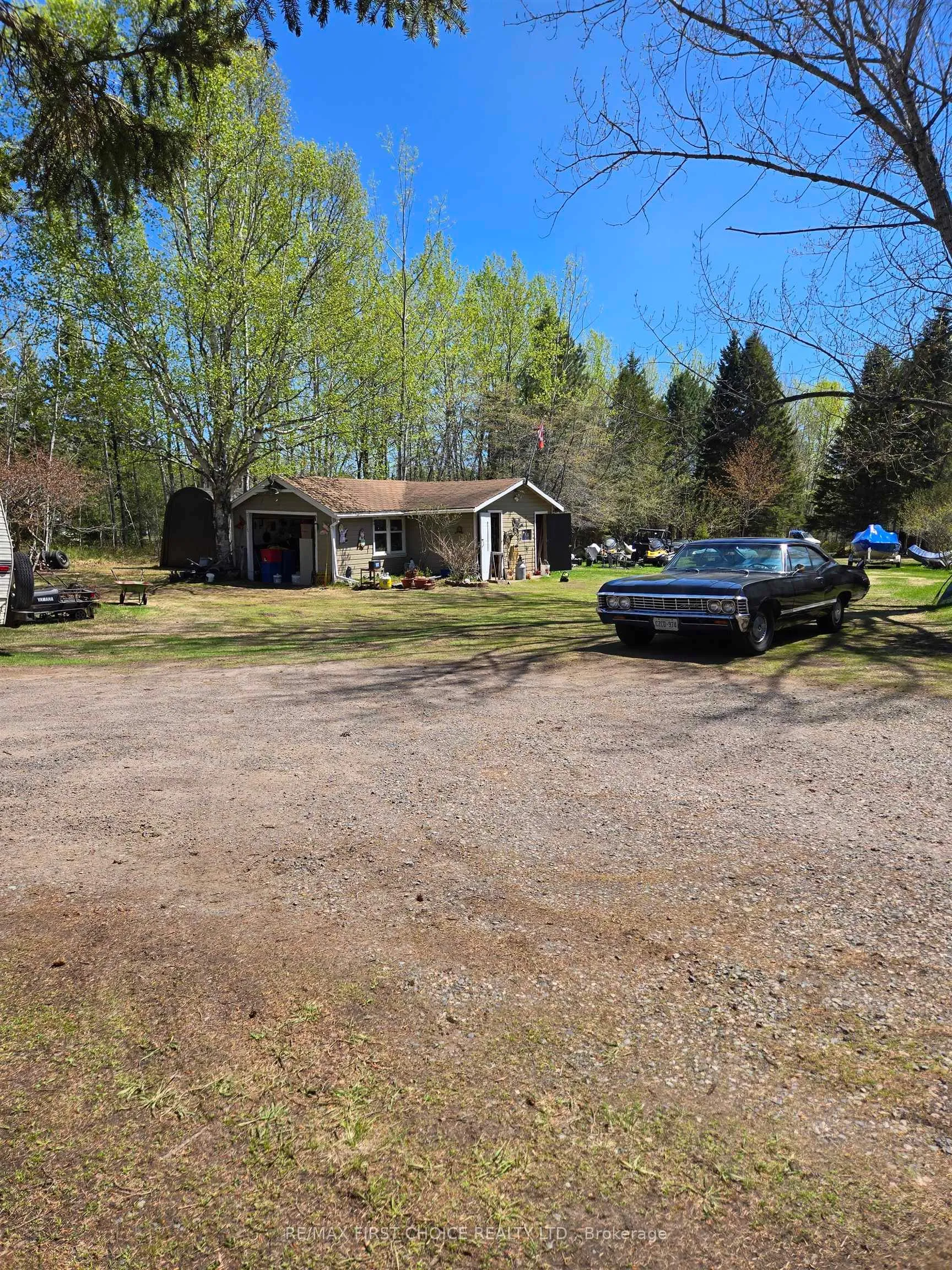 Photo 3 of 491 Lakeshore Drive, Shuniah — HOMEH