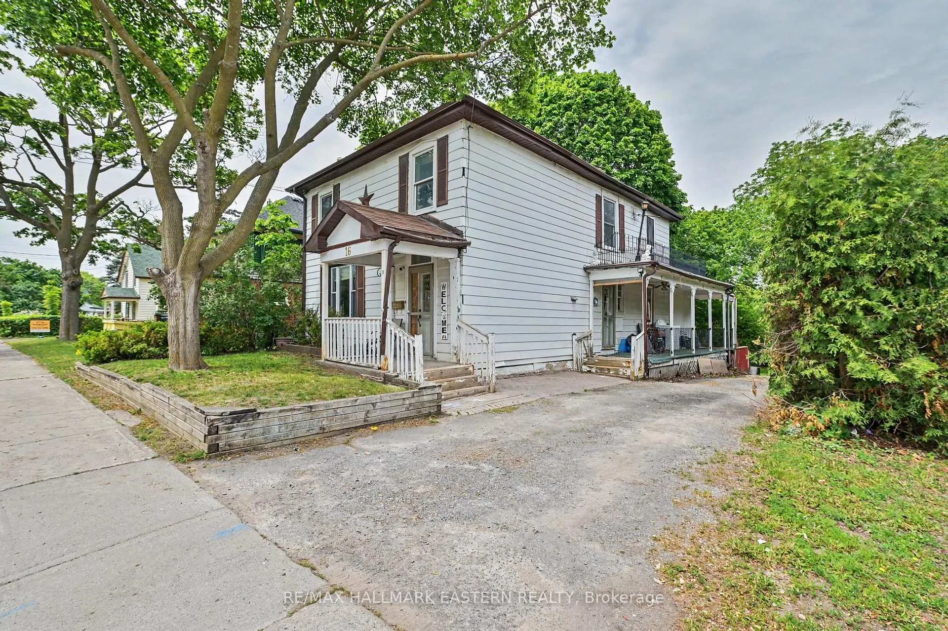 Photo 32 of 16 Holloway Street, Belleville, Belleville Ward — HOMEH