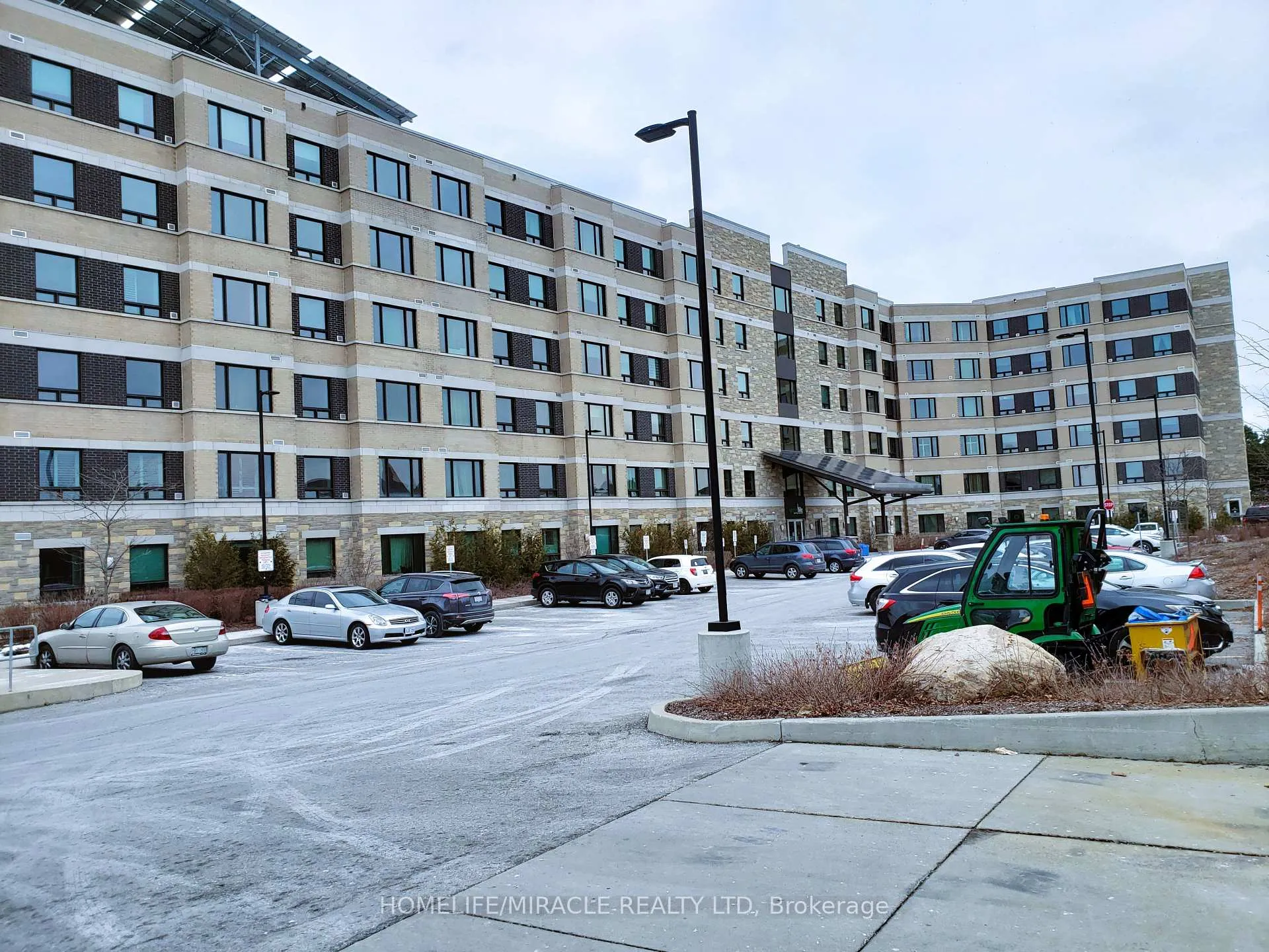 Photo 2 of Unit 423, 7400 Markham Road, Markham, Middlefield — HOMEH