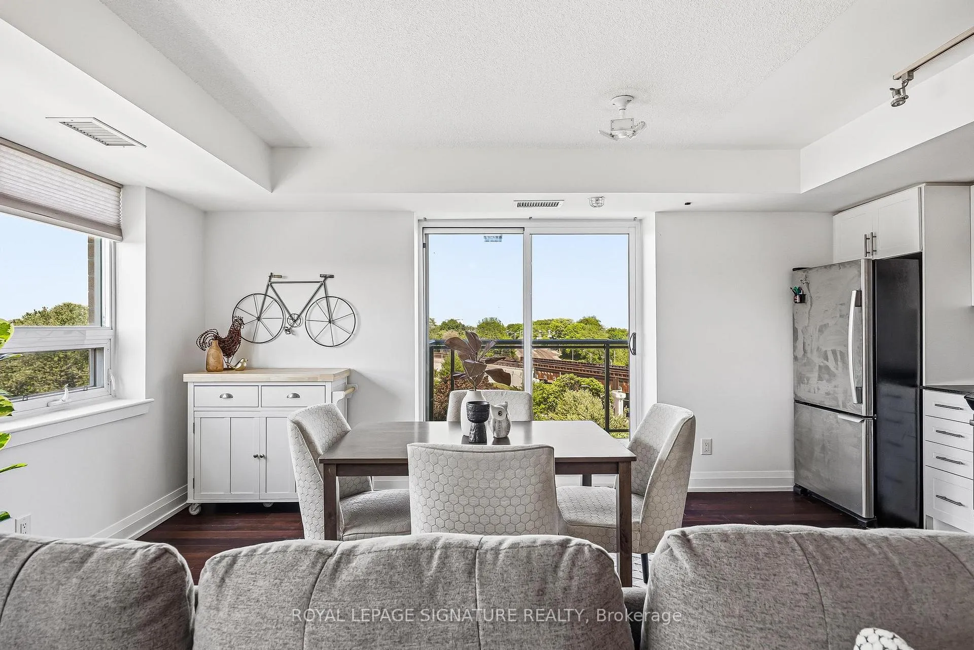 Photo 7 of Unit 601, 3520 Danforth Avenue, Scarborough, Oakridge — HOMEH