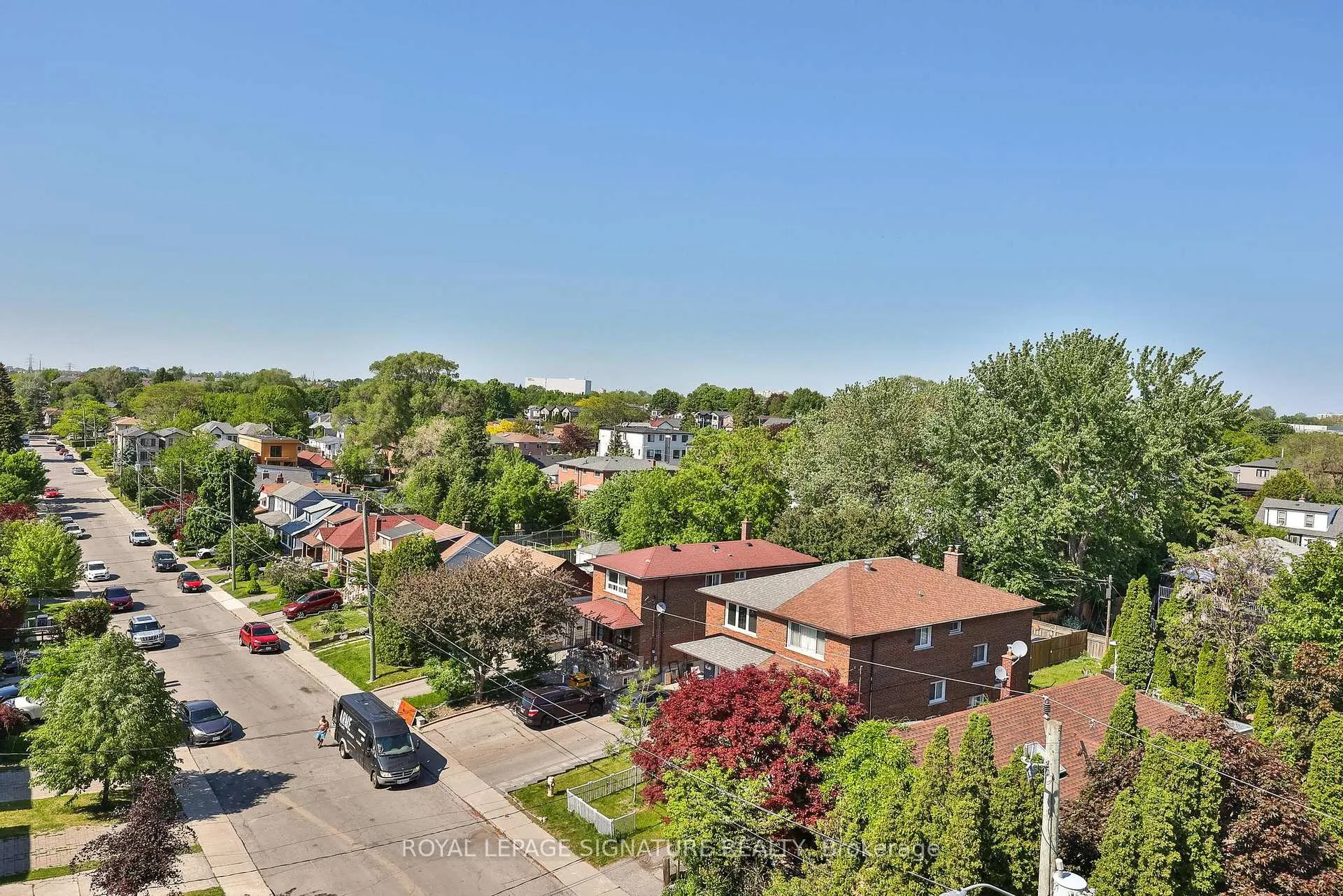 Photo 10 of Unit 601, 3520 Danforth Avenue, Scarborough, Oakridge — HOMEH
