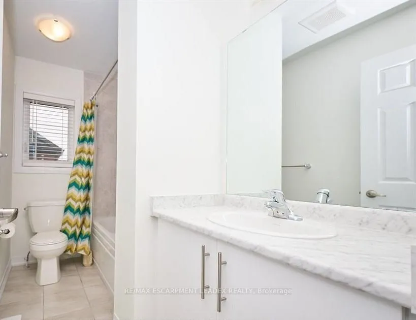 Photo 13 of 10 Heritage Way, Thorold, Rolling Meadows — HOMEH