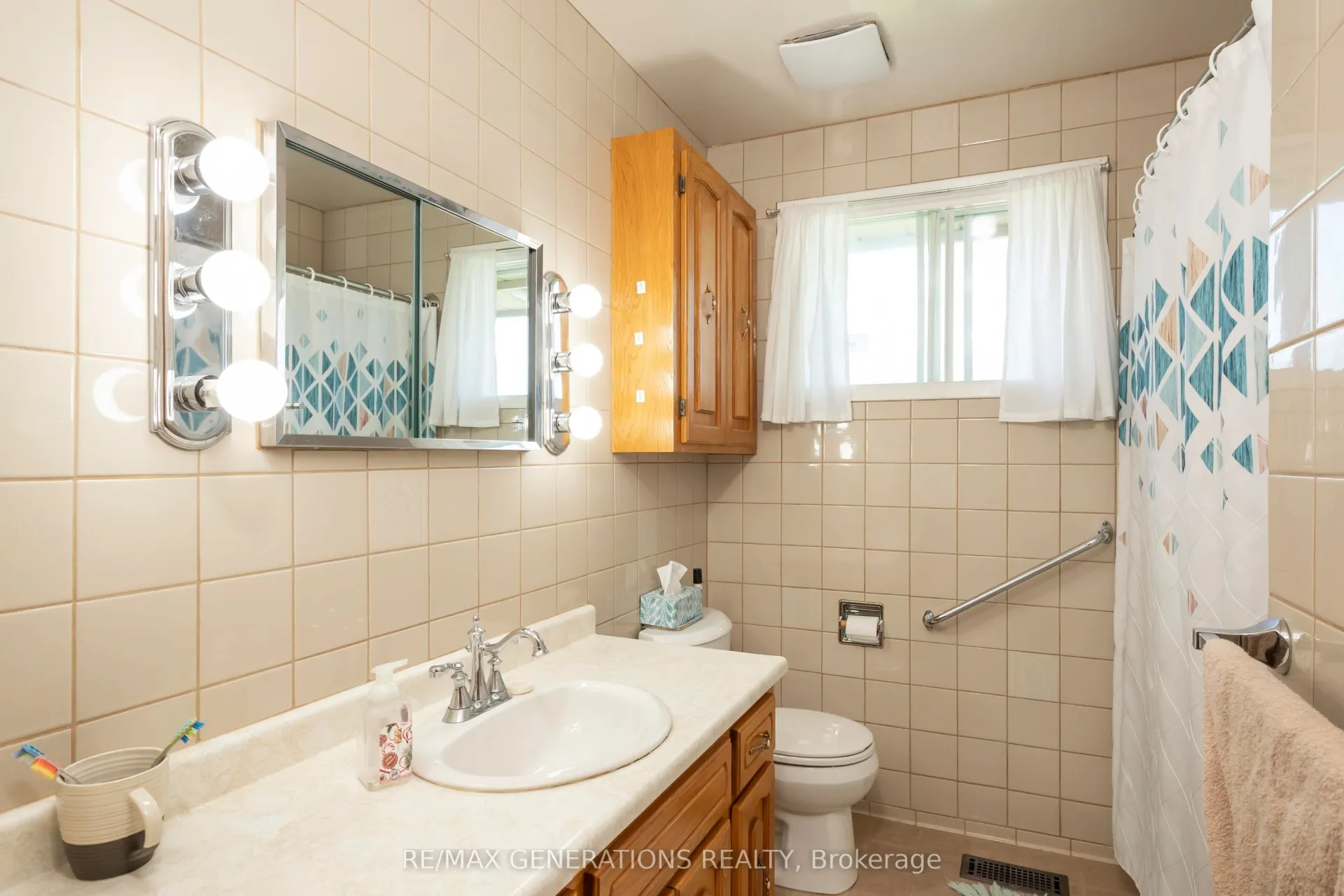 Photo 16 of 112 Ibbetson Street, Thunder Bay, Grandview — HOMEH