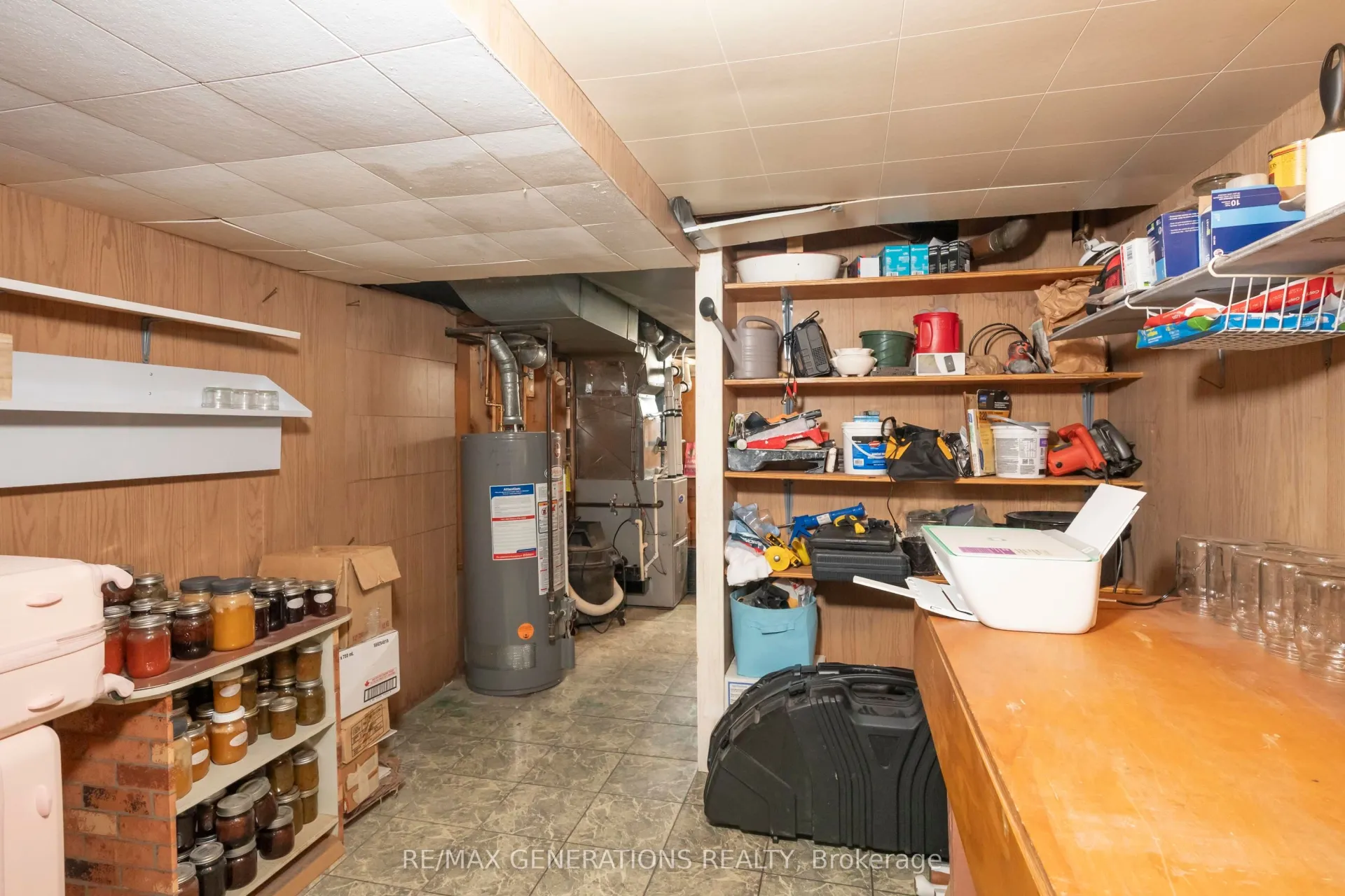 Photo 24 of 112 Ibbetson Street, Thunder Bay, Grandview — HOMEH