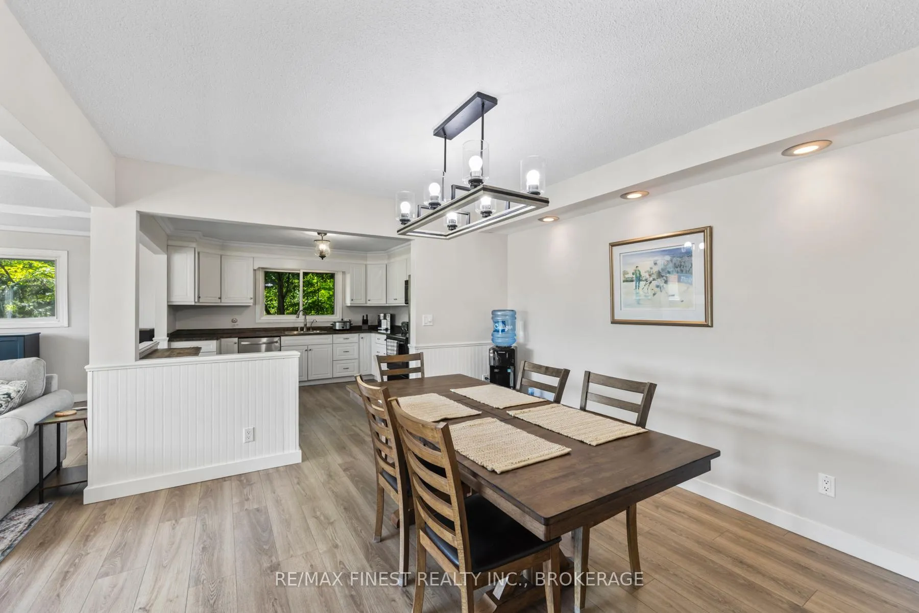 Photo 18 of 3327 Loughborough Drive, Kingston, City North of 401 — HOMEH