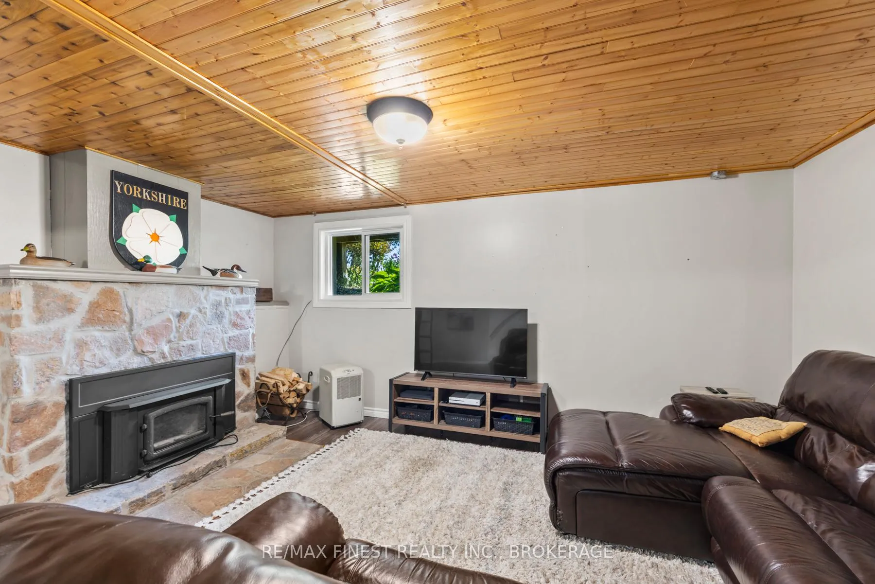 Photo 29 of 3327 Loughborough Drive, Kingston, City North of 401 — HOMEH