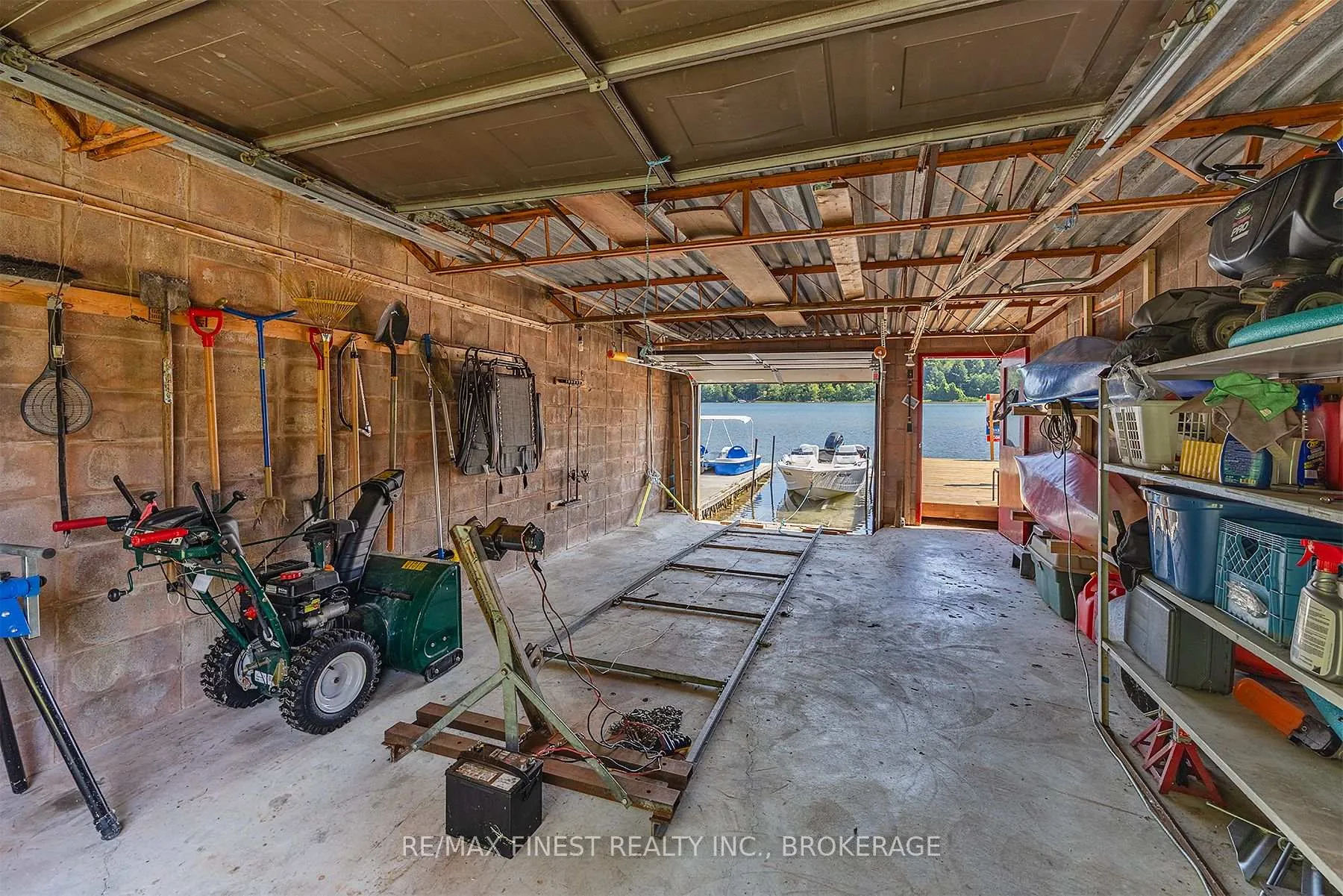 Photo 39 of 3327 Loughborough Drive, Kingston, City North of 401 — HOMEH