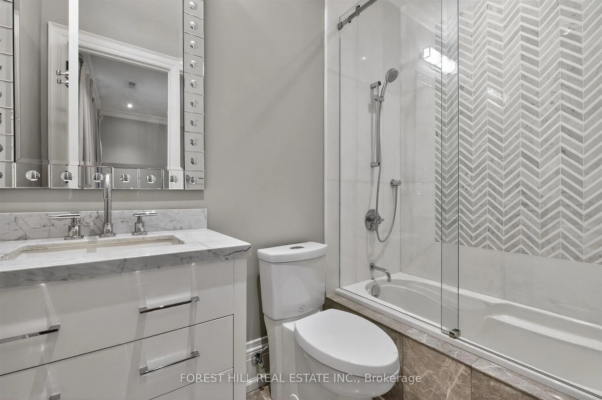 Photo 28 of 326 Lytton Boulevard, Toronto, Lawrence Park South — HOMEH