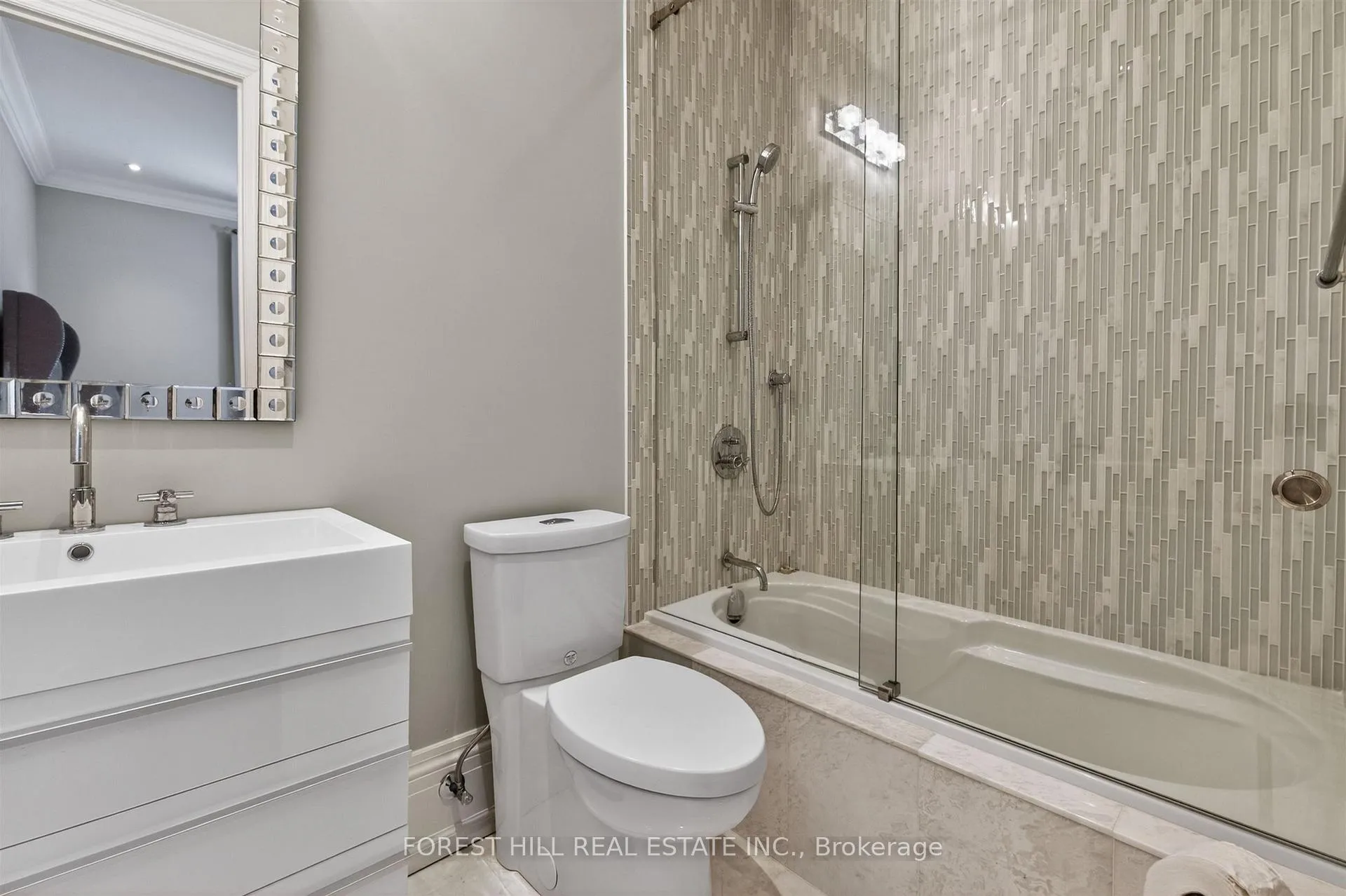 Photo 29 of 326 Lytton Boulevard, Toronto, Lawrence Park South — HOMEH