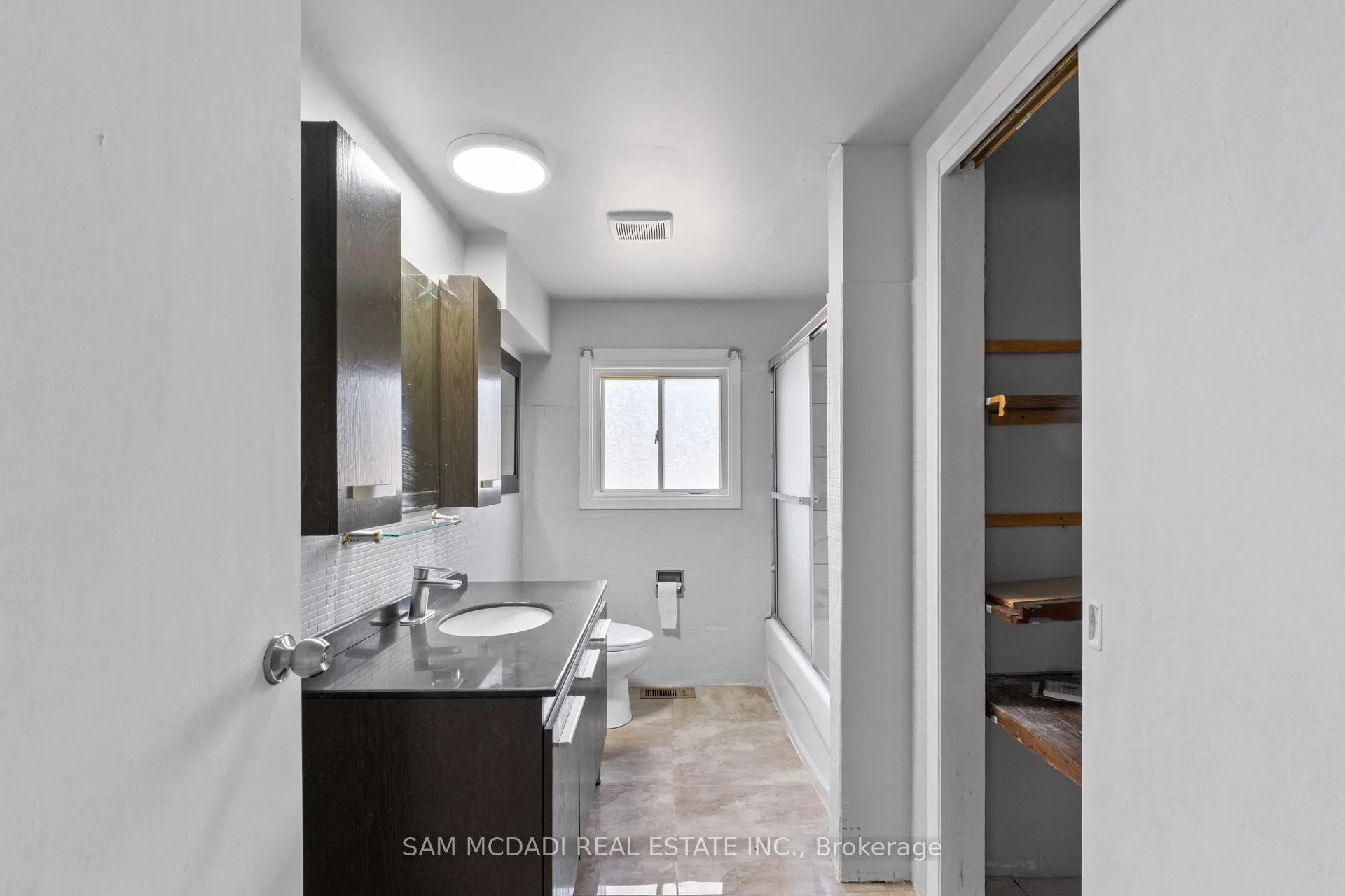 Photo 11 of 5717 Dunn Street, Niagara Falls, Dorchester — HOMEH