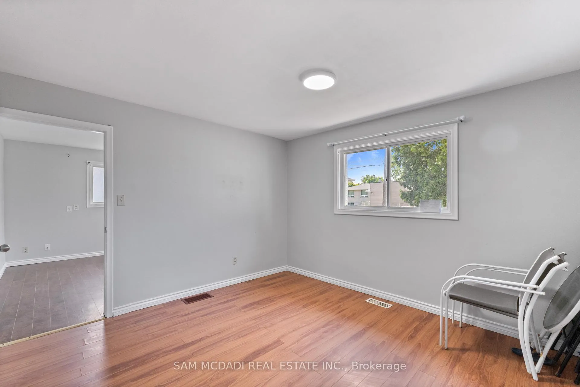 Photo 18 of 5717 Dunn Street, Niagara Falls, Dorchester — HOMEH