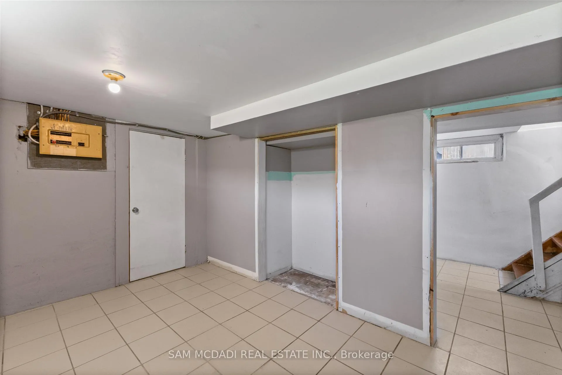 Photo 21 of 5717 Dunn Street, Niagara Falls, Dorchester — HOMEH