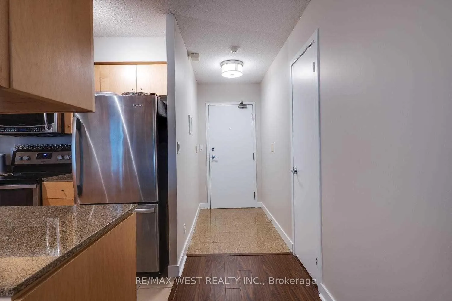 Photo 8 of Unit 3712, 397 Front Street W, Toronto, Waterfront Communities — HOMEH