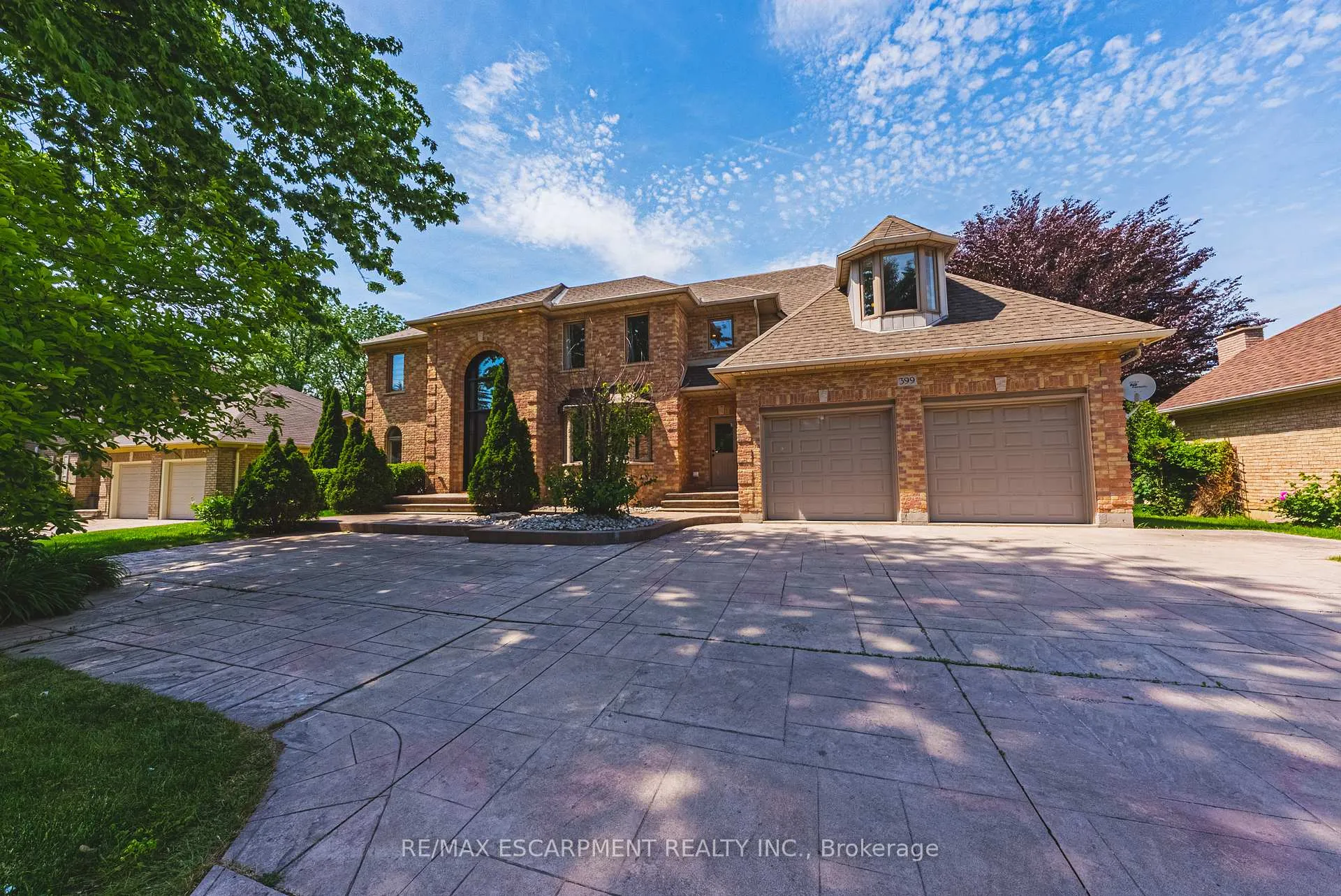 Photo 1 of 399 Golf Links Road, Hamilton, Ancaster — HOMEH