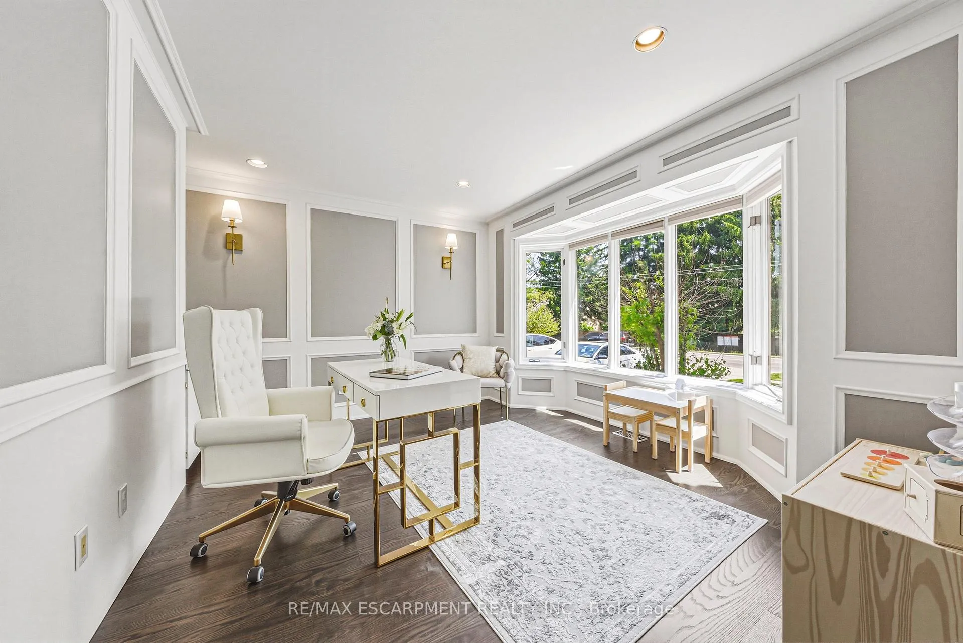 Photo 8 of 399 Golf Links Road, Hamilton, Ancaster — HOMEH