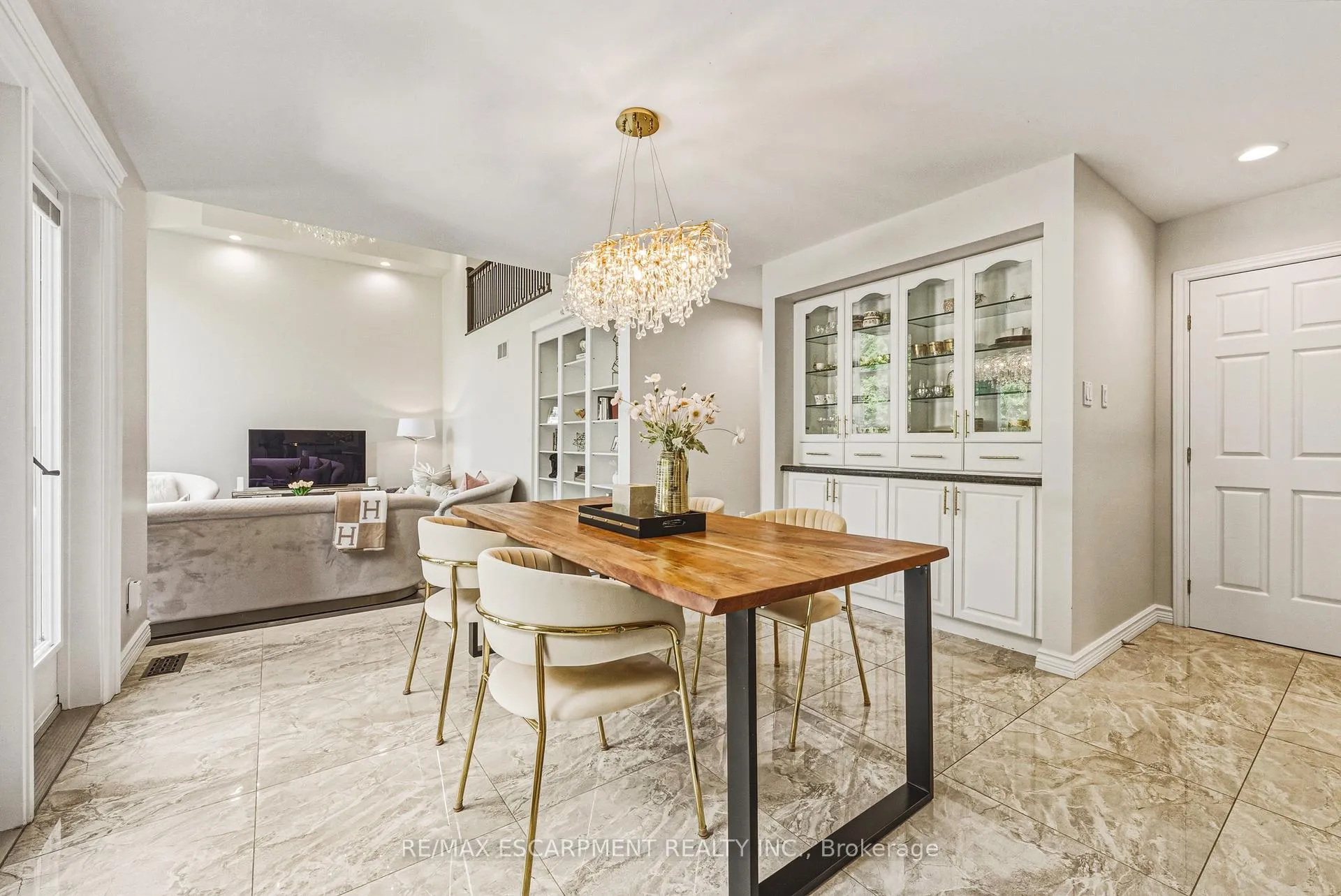 Photo 15 of 399 Golf Links Road, Hamilton, Ancaster — HOMEH