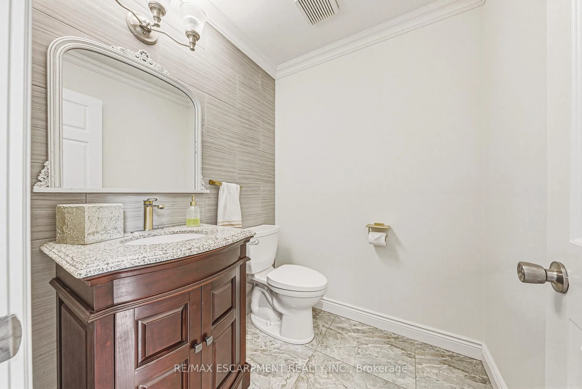 Photo 22 of 399 Golf Links Road, Hamilton, Ancaster — HOMEH