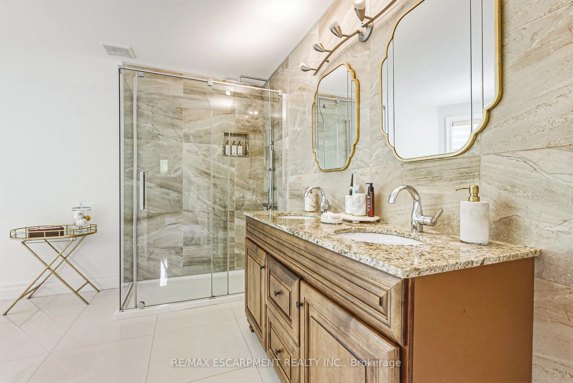 Photo 28 of 399 Golf Links Road, Hamilton, Ancaster — HOMEH