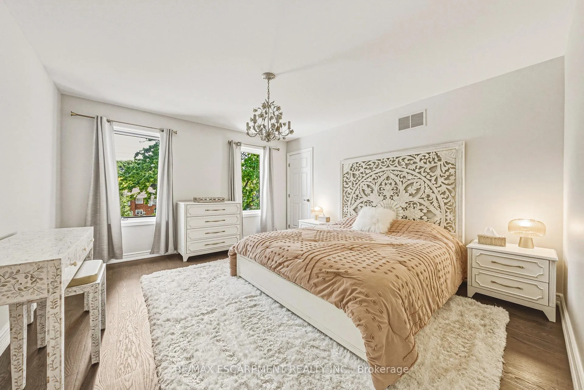 Photo 33 of 399 Golf Links Road, Hamilton, Ancaster — HOMEH