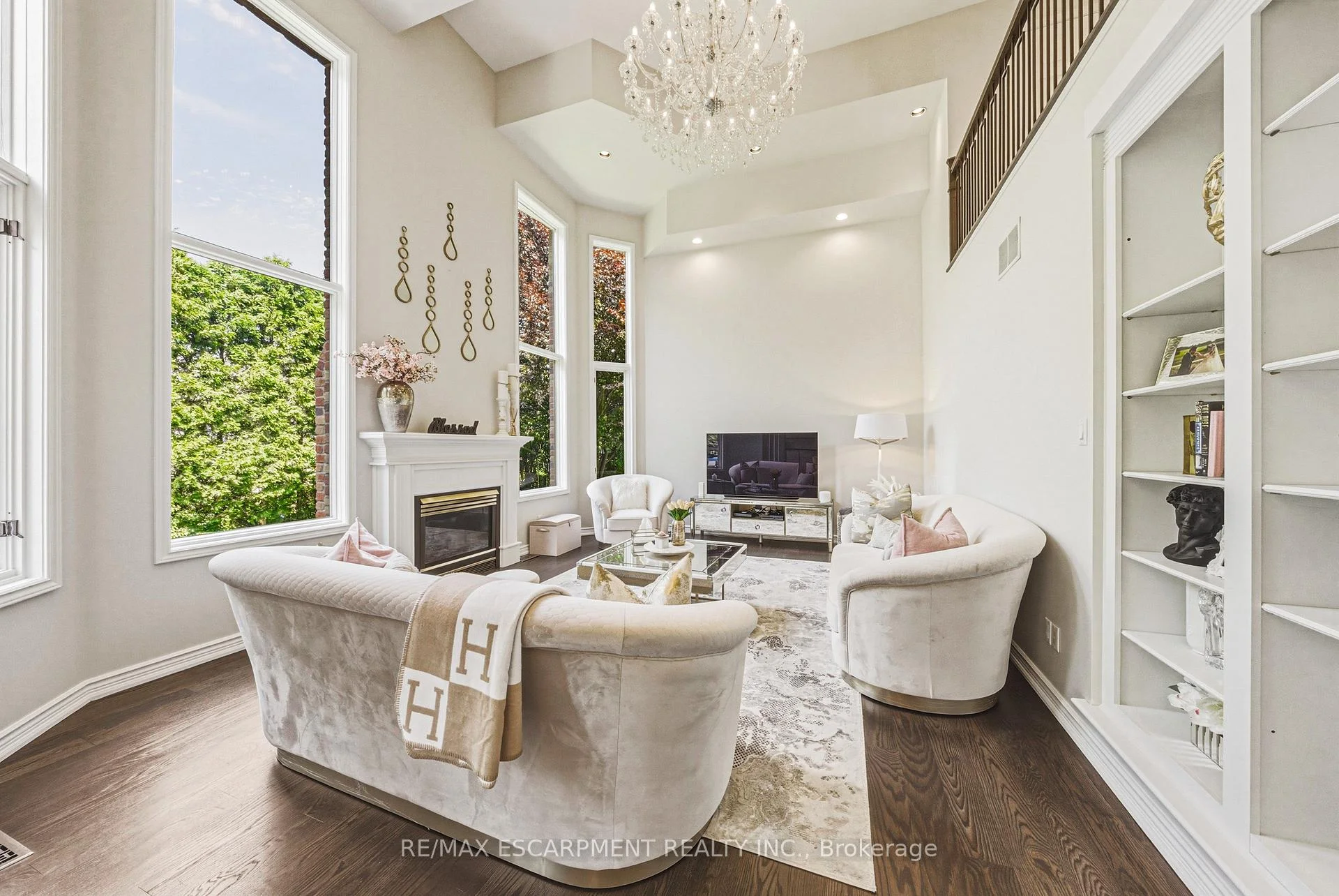 Photo 55 of 399 Golf Links Road, Hamilton, Ancaster — HOMEH