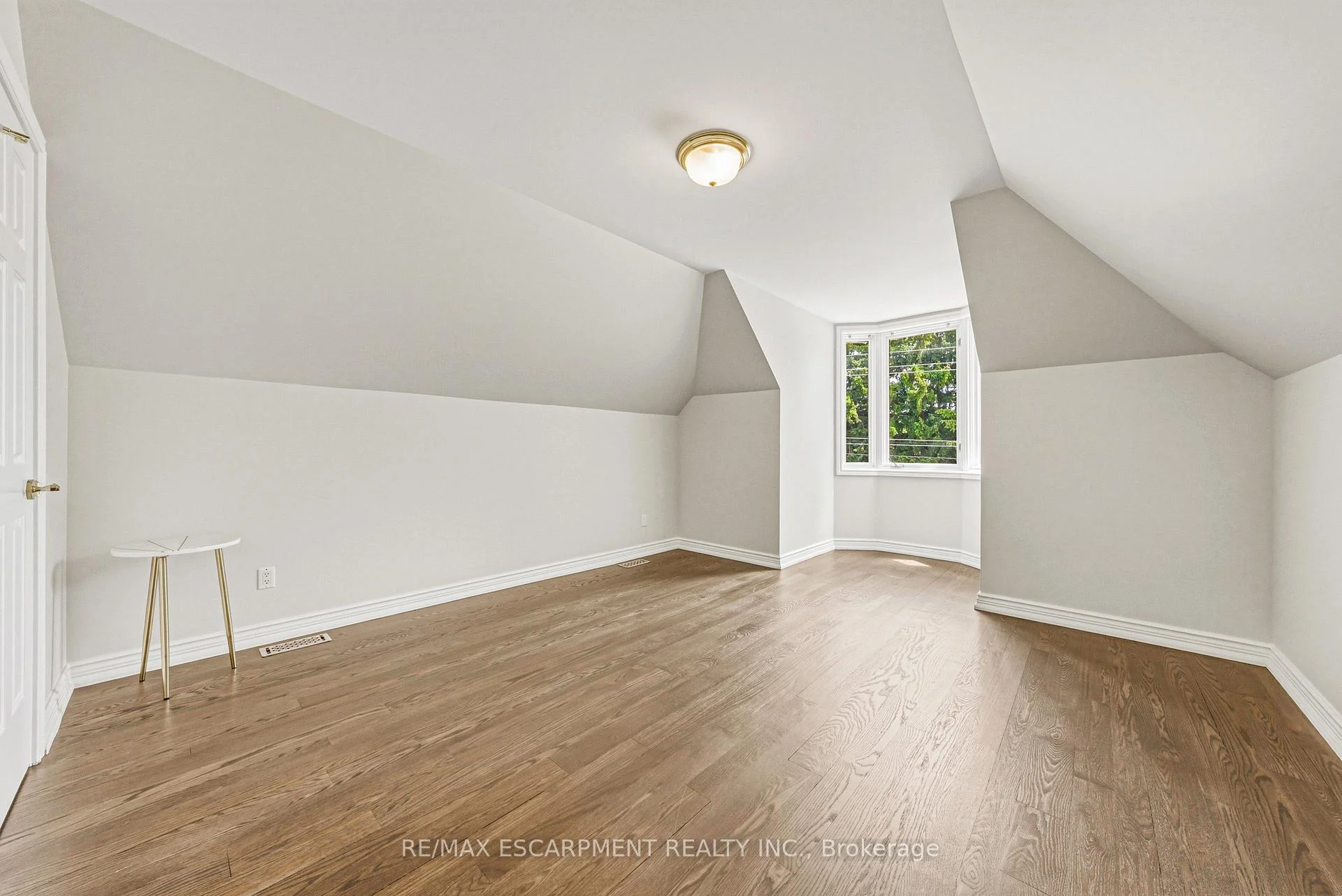 Photo 56 of 399 Golf Links Road, Hamilton, Ancaster — HOMEH