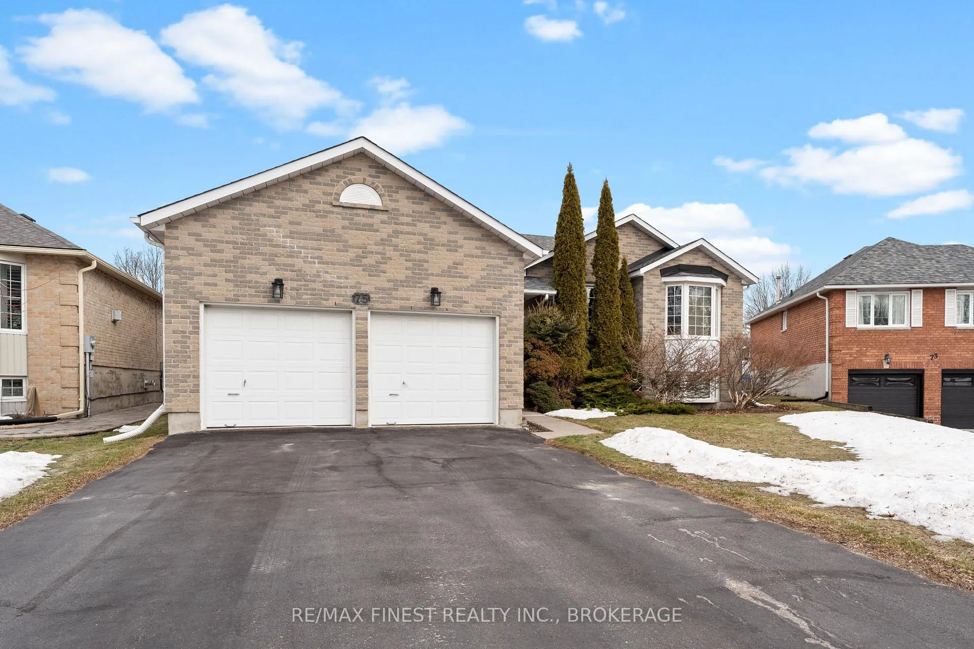 Photo 3 of 75 Barker Drive, Kingston, Kingston East (Incl Barret Crt) — HOMEH