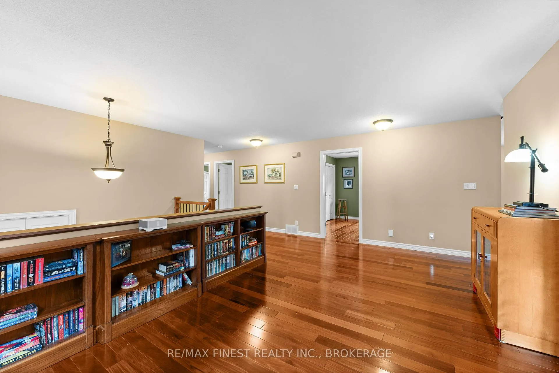 Photo 9 of 75 Barker Drive, Kingston, Kingston East (Incl Barret Crt) — HOMEH