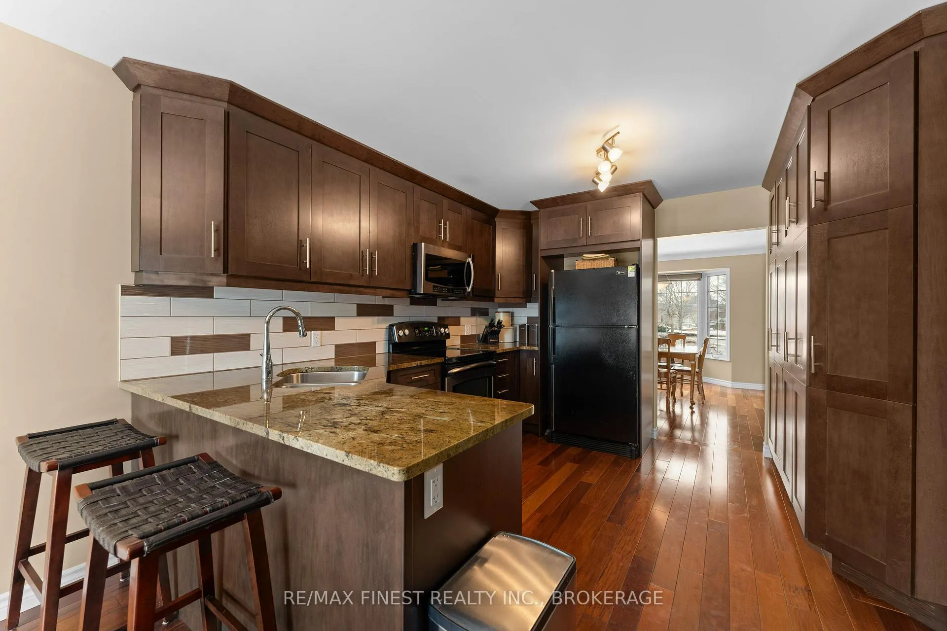 Photo 10 of 75 Barker Drive, Kingston, Kingston East (Incl Barret Crt) — HOMEH