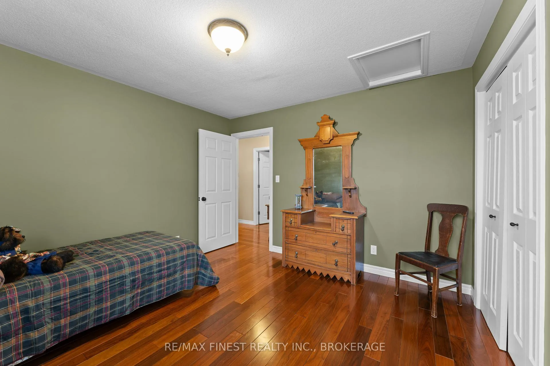 Photo 22 of 75 Barker Drive, Kingston, Kingston East (Incl Barret Crt) — HOMEH