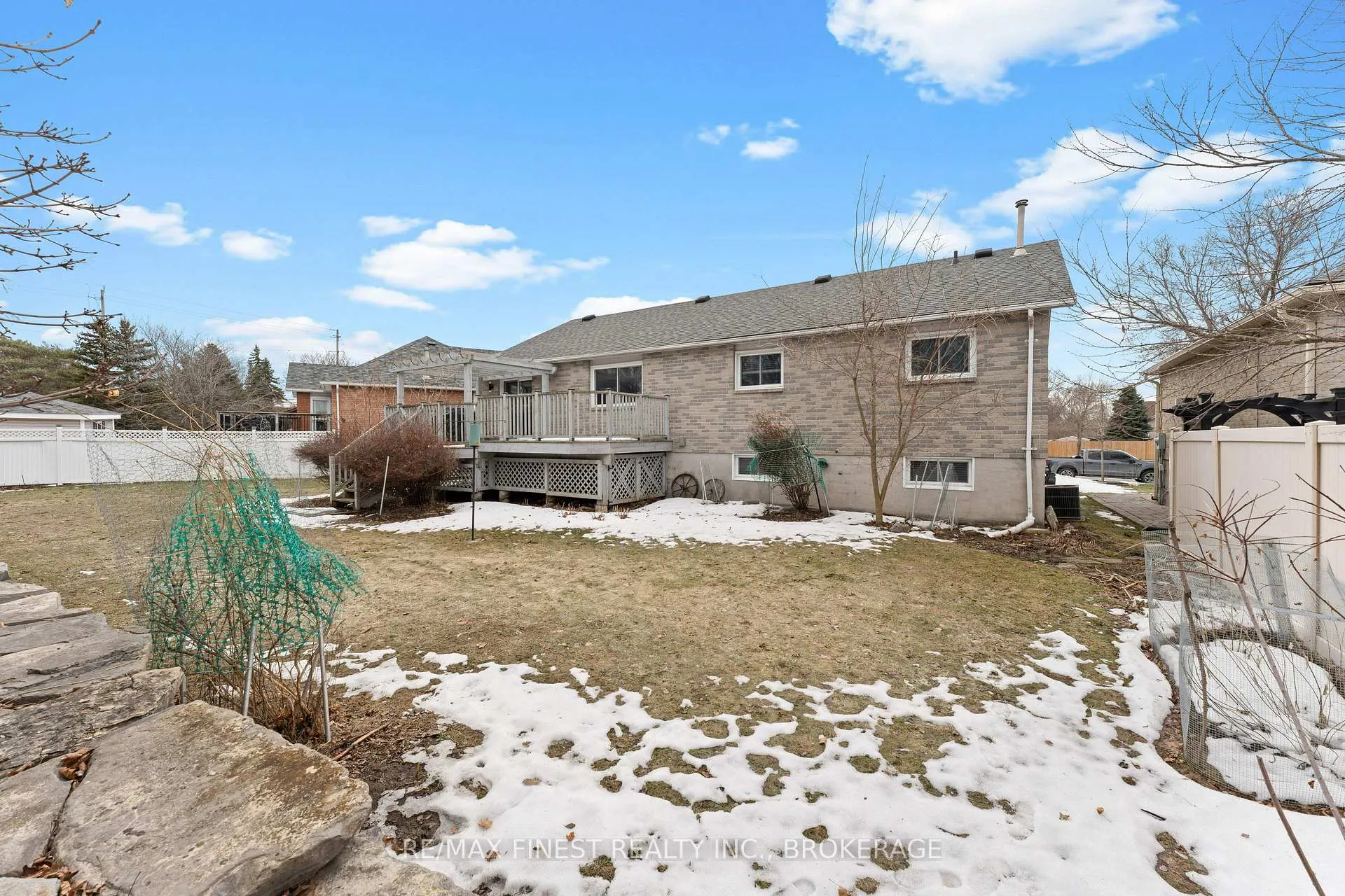 Photo 44 of 75 Barker Drive, Kingston, Kingston East (Incl Barret Crt) — HOMEH
