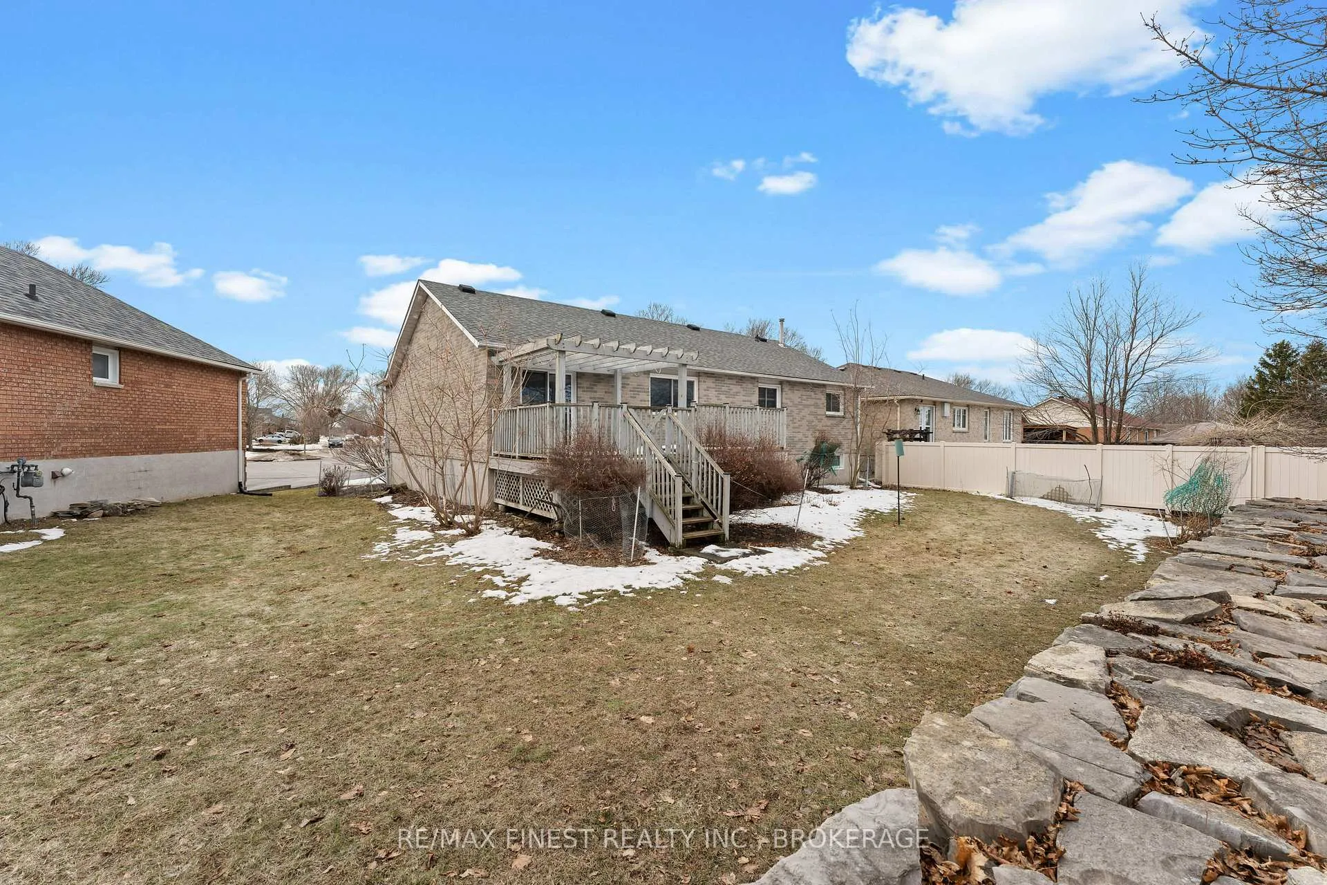 Photo 45 of 75 Barker Drive, Kingston, Kingston East (Incl Barret Crt) — HOMEH