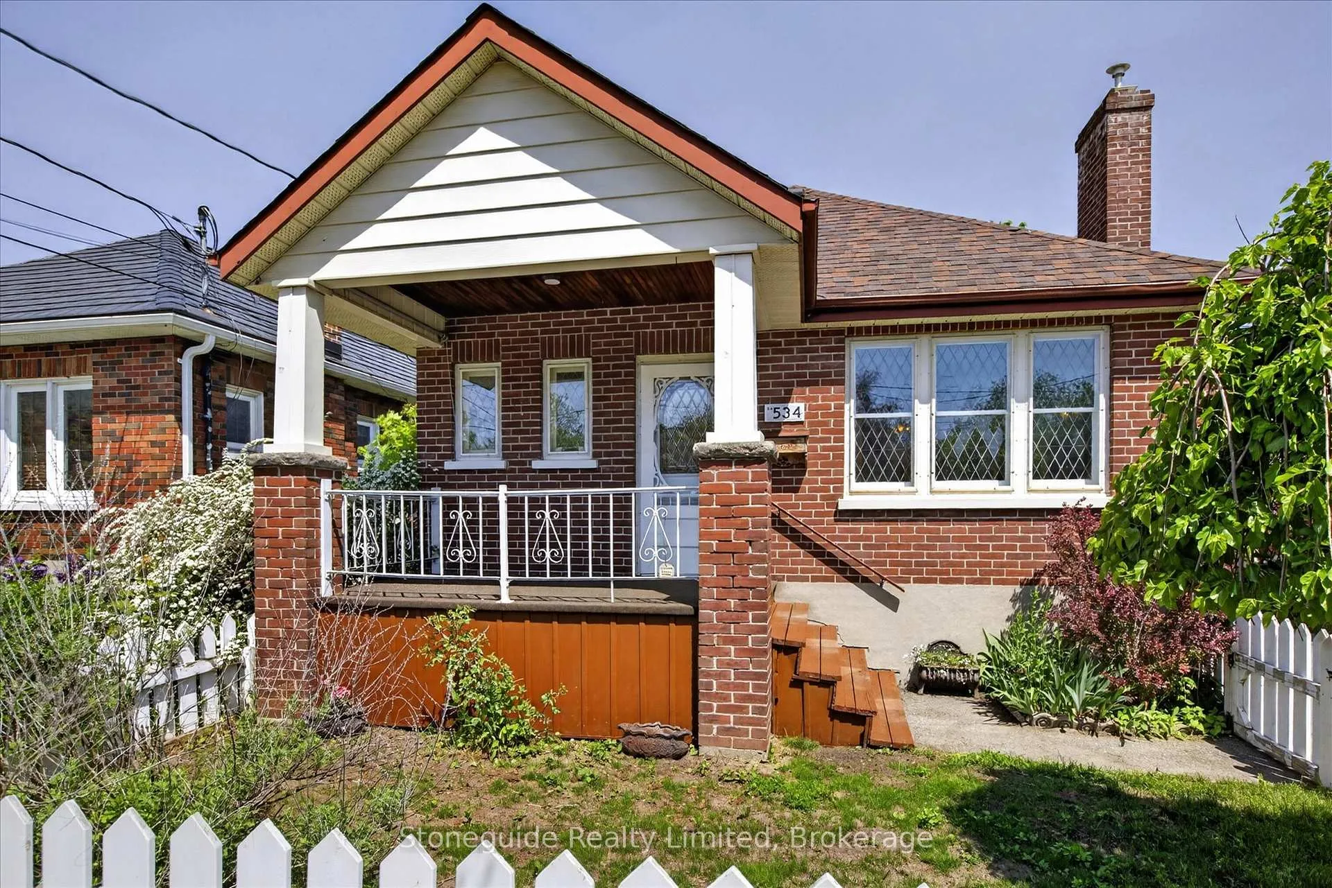 Photo 4 of 534 Douglas Avenue, Peterborough, Town Ward 3 — HOMEH