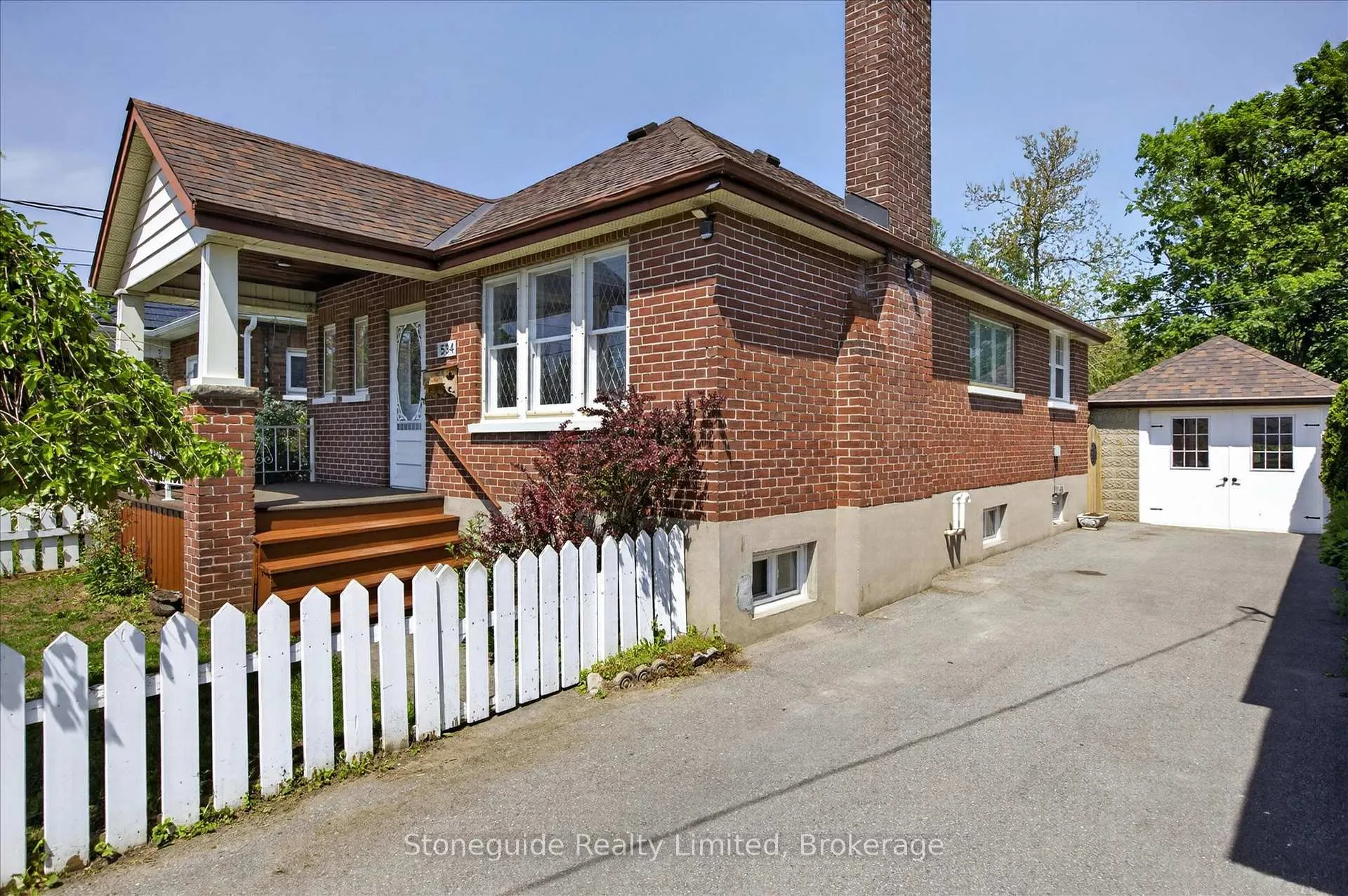 Photo 5 of 534 Douglas Avenue, Peterborough, Town Ward 3 — HOMEH