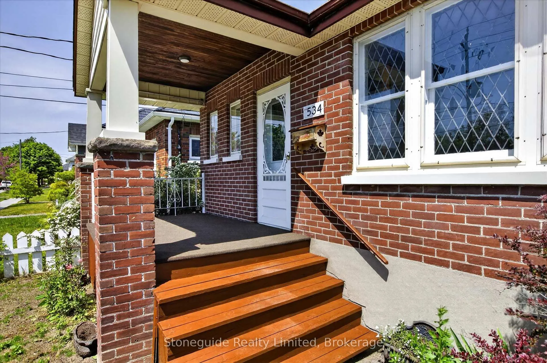 Photo 6 of 534 Douglas Avenue, Peterborough, Town Ward 3 — HOMEH