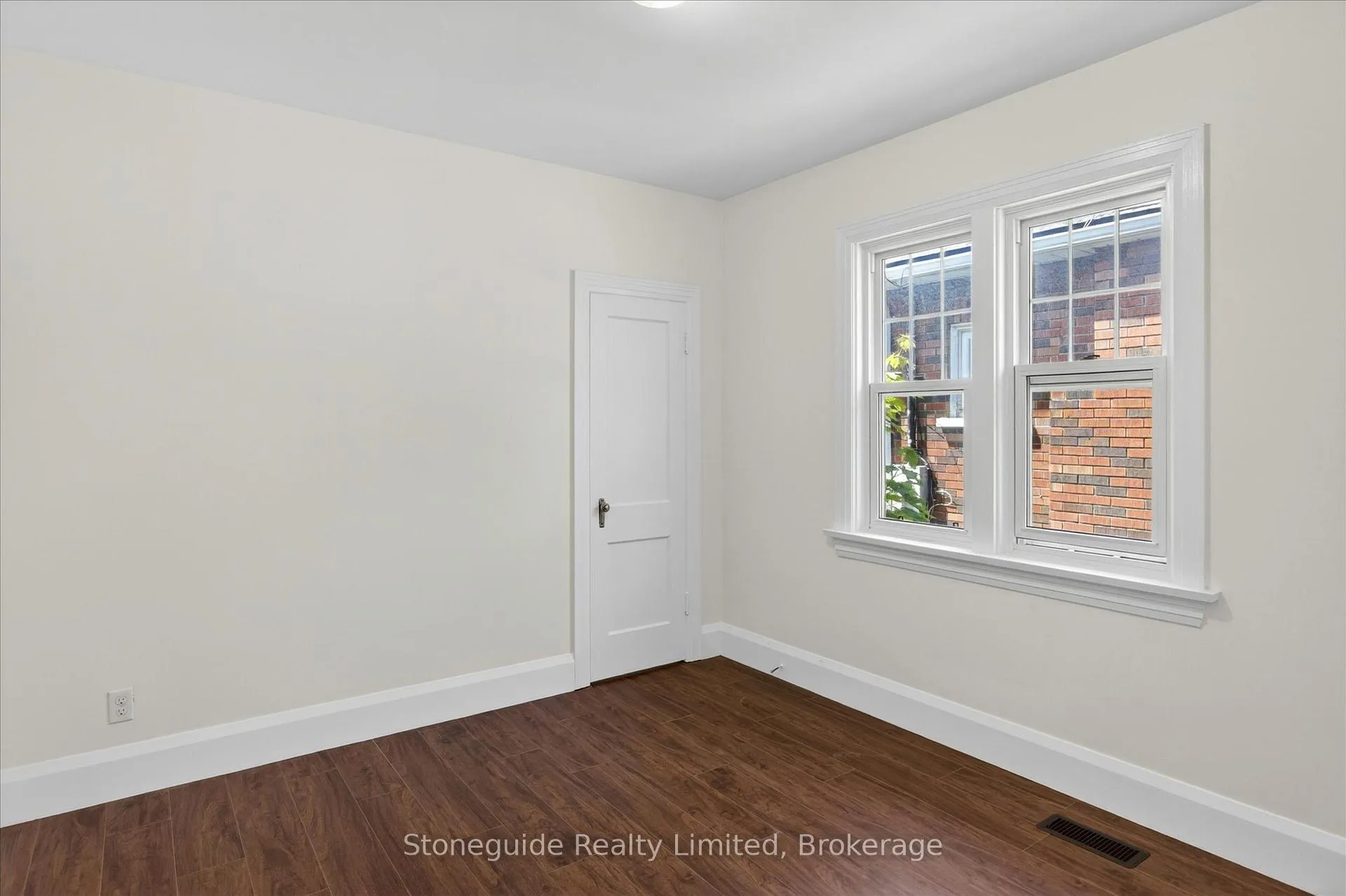 Photo 21 of 534 Douglas Avenue, Peterborough, Town Ward 3 — HOMEH