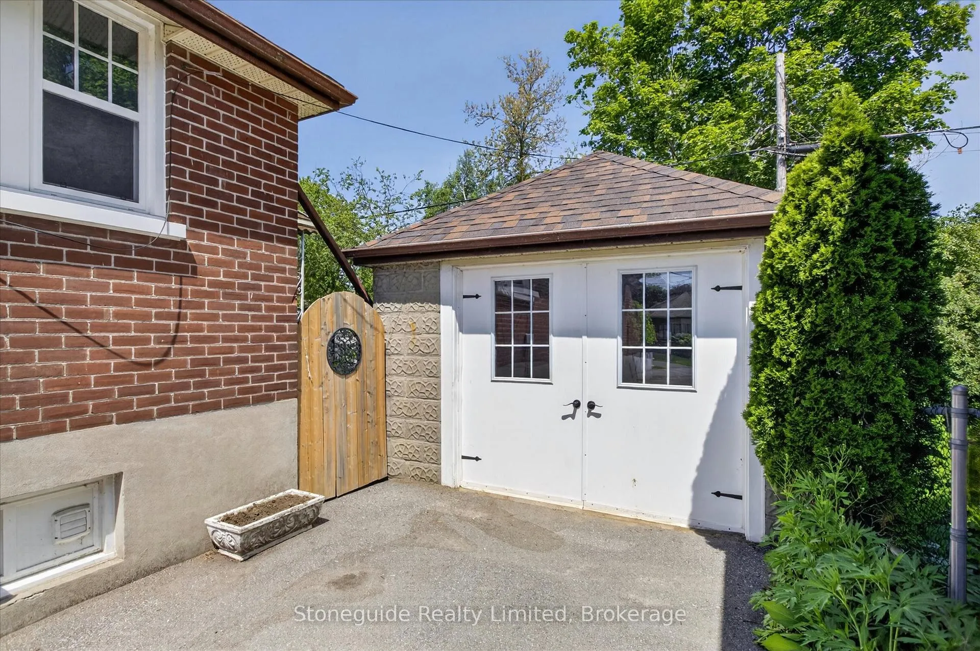 Photo 39 of 534 Douglas Avenue, Peterborough, Town Ward 3 — HOMEH