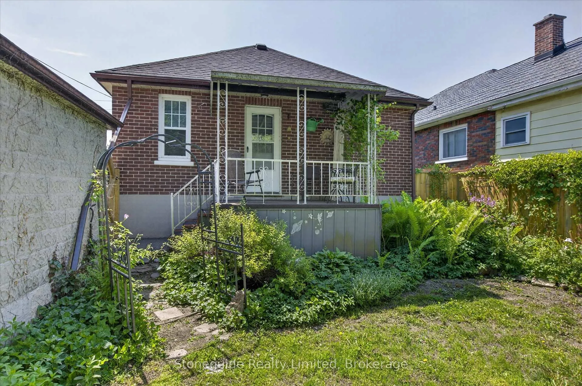 Photo 40 of 534 Douglas Avenue, Peterborough, Town Ward 3 — HOMEH