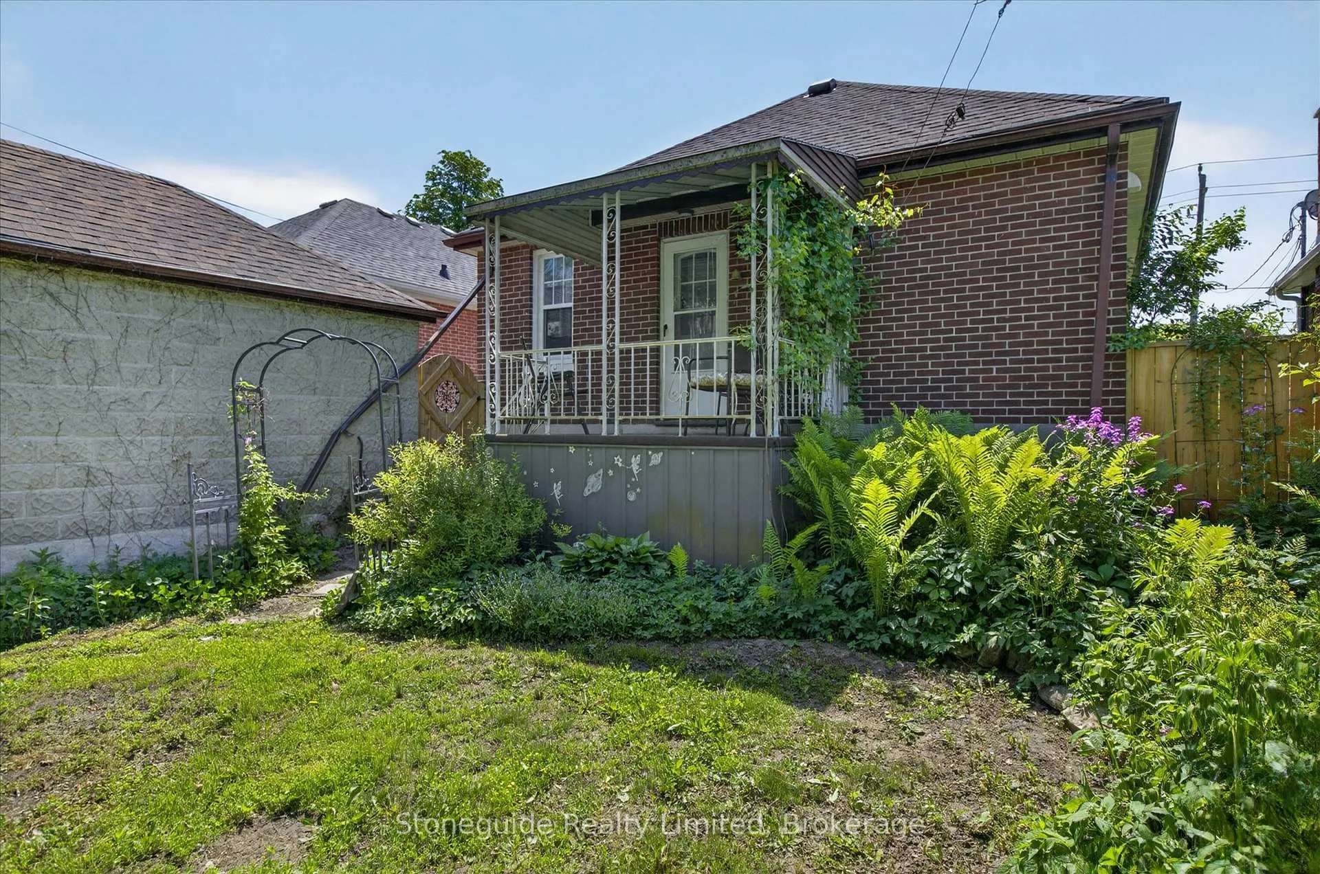 Photo 41 of 534 Douglas Avenue, Peterborough, Town Ward 3 — HOMEH
