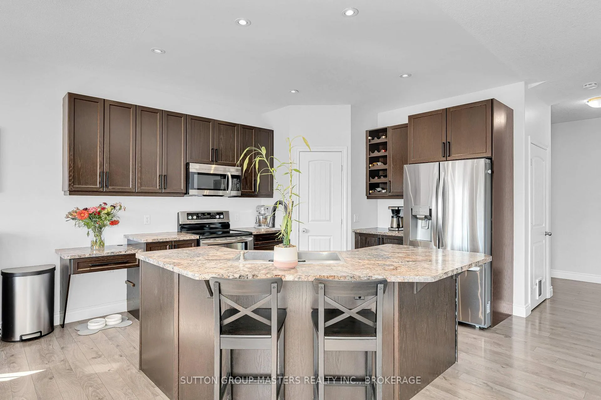 Photo 13 of 189 Macdougall Drive, Loyalist, Amherstview — HOMEH