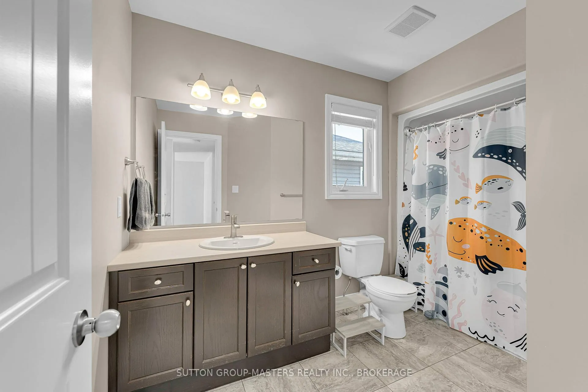 Photo 28 of 189 Macdougall Drive, Loyalist, Amherstview — HOMEH