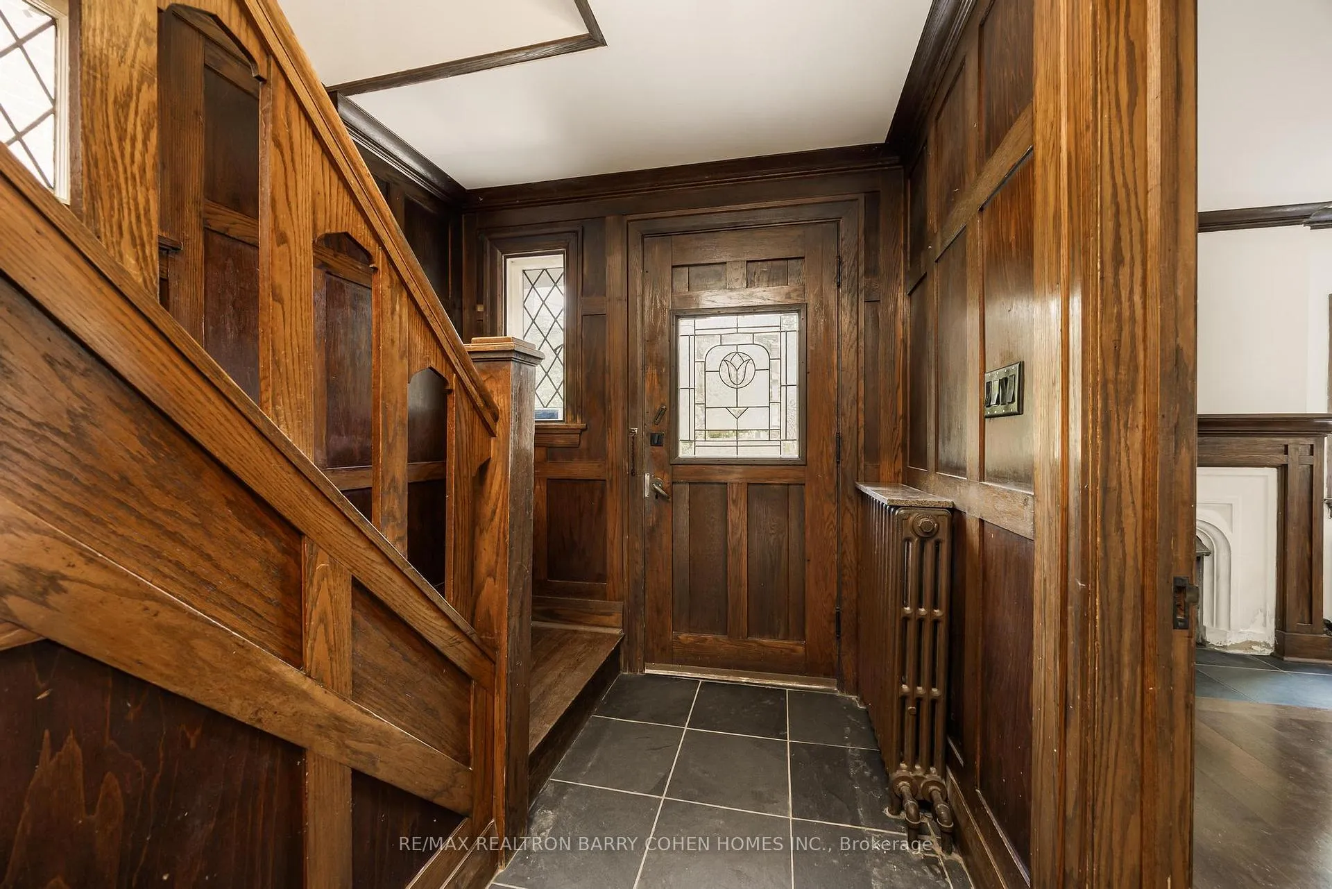 Photo 4 of 138 Fallingbrook Road, Scarborough, Birchcliffe-Cliffside — HOMEH